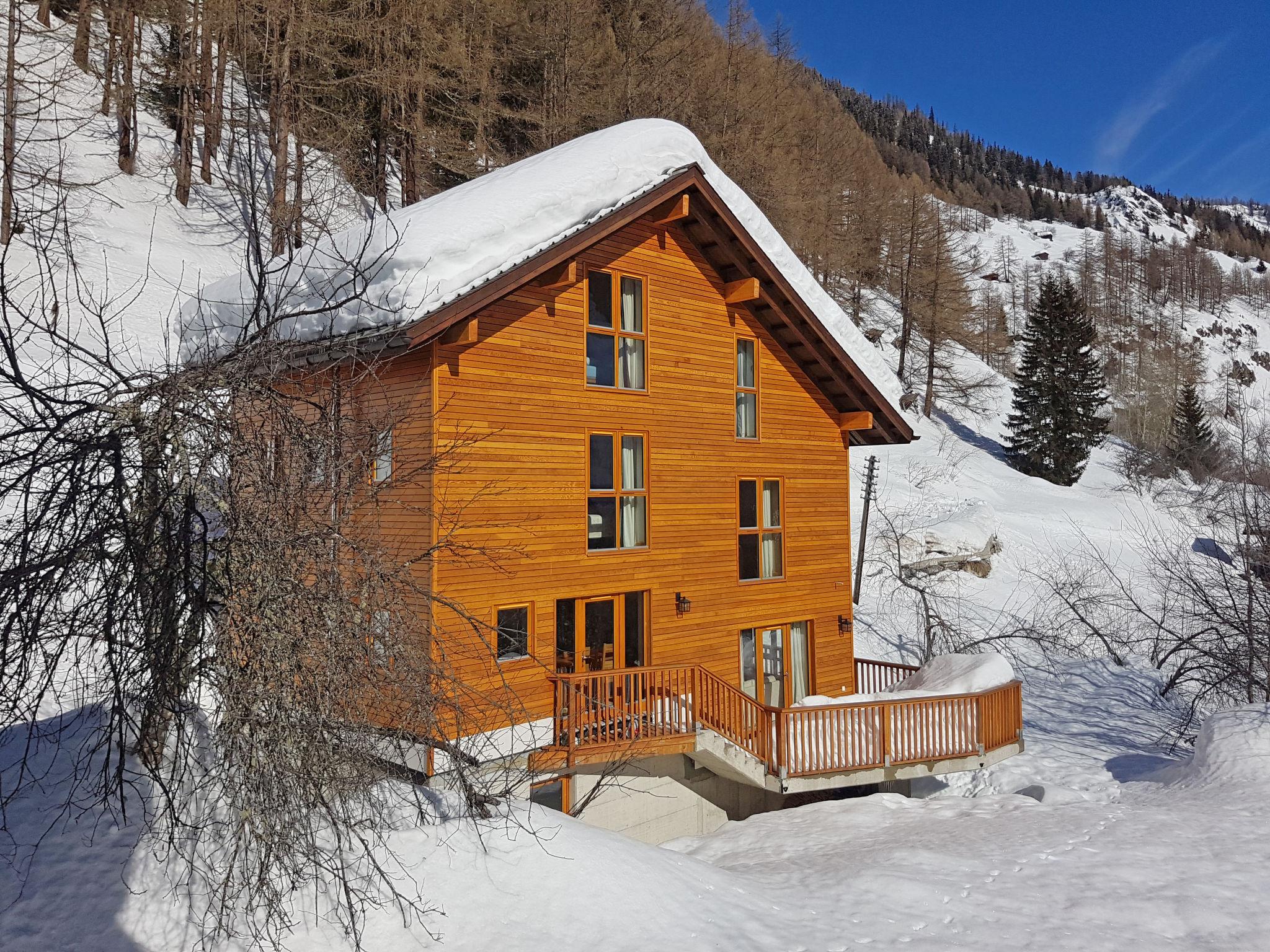 Foto 41 - Haus mit 5 Schlafzimmern in Blatten mit garten und terrasse