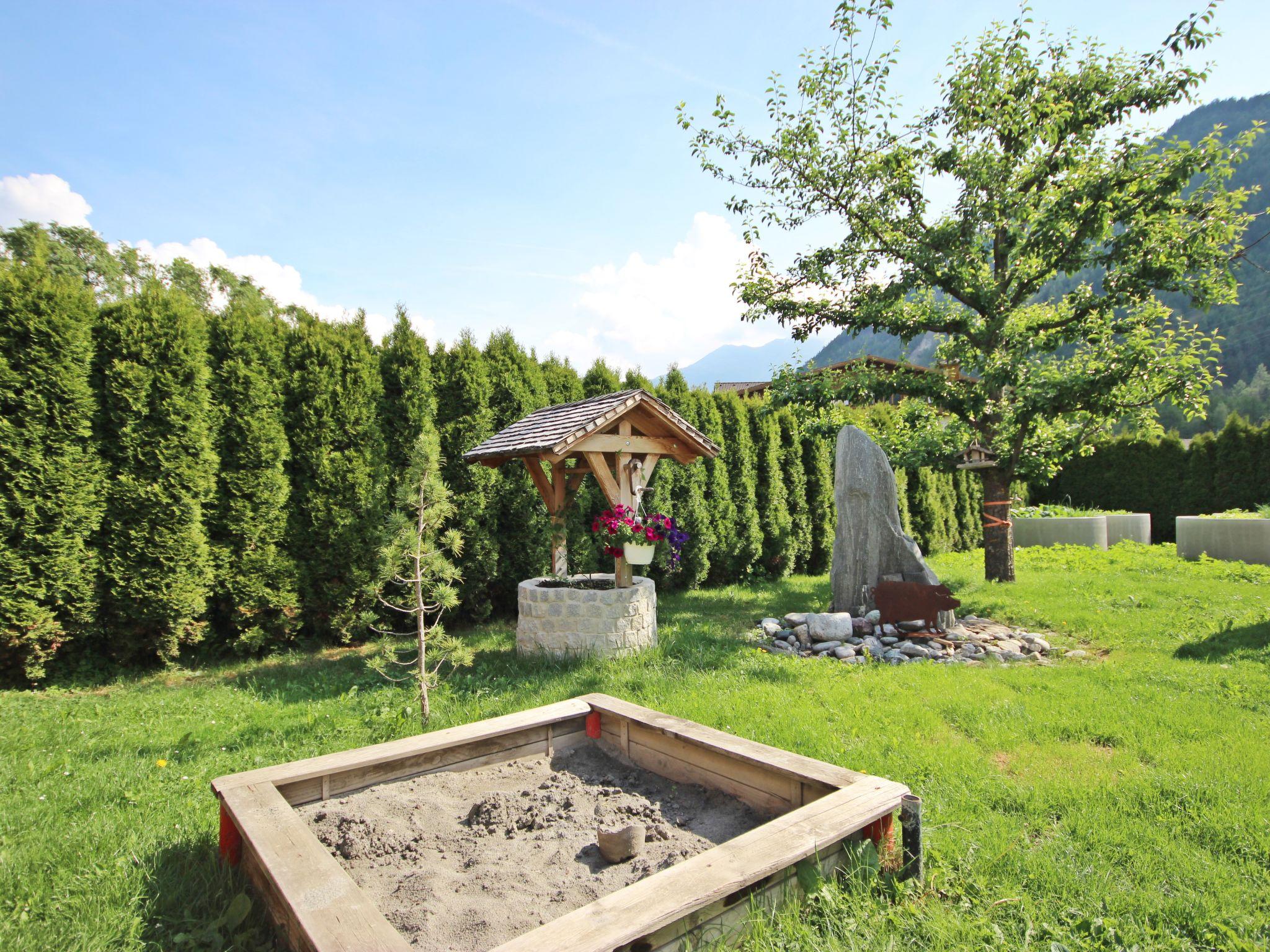 Foto 14 - Appartamento con 2 camere da letto a Ried im Oberinntal con giardino