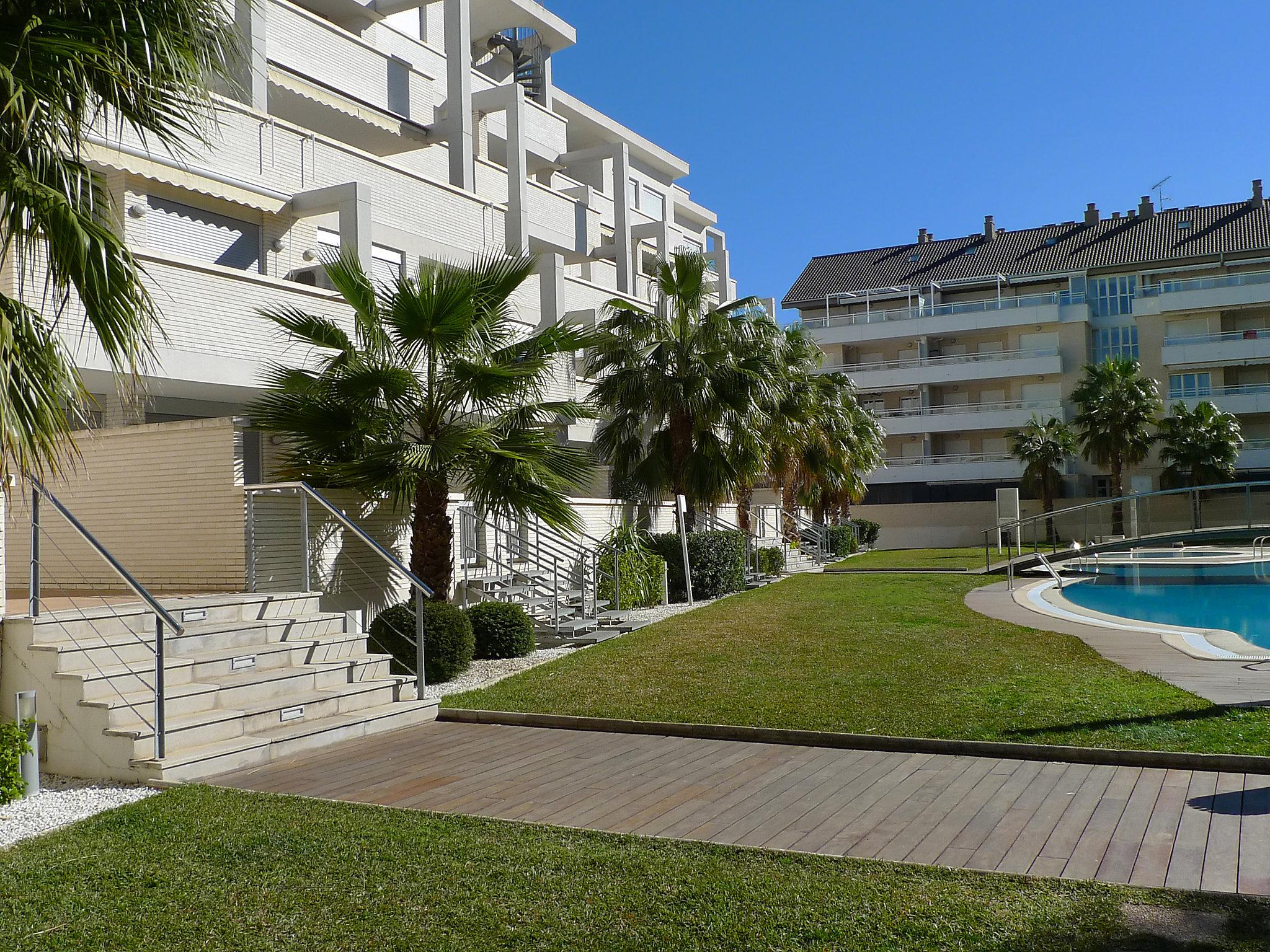 Foto 17 - Apartamento de 2 quartos em Dénia com piscina e jardim