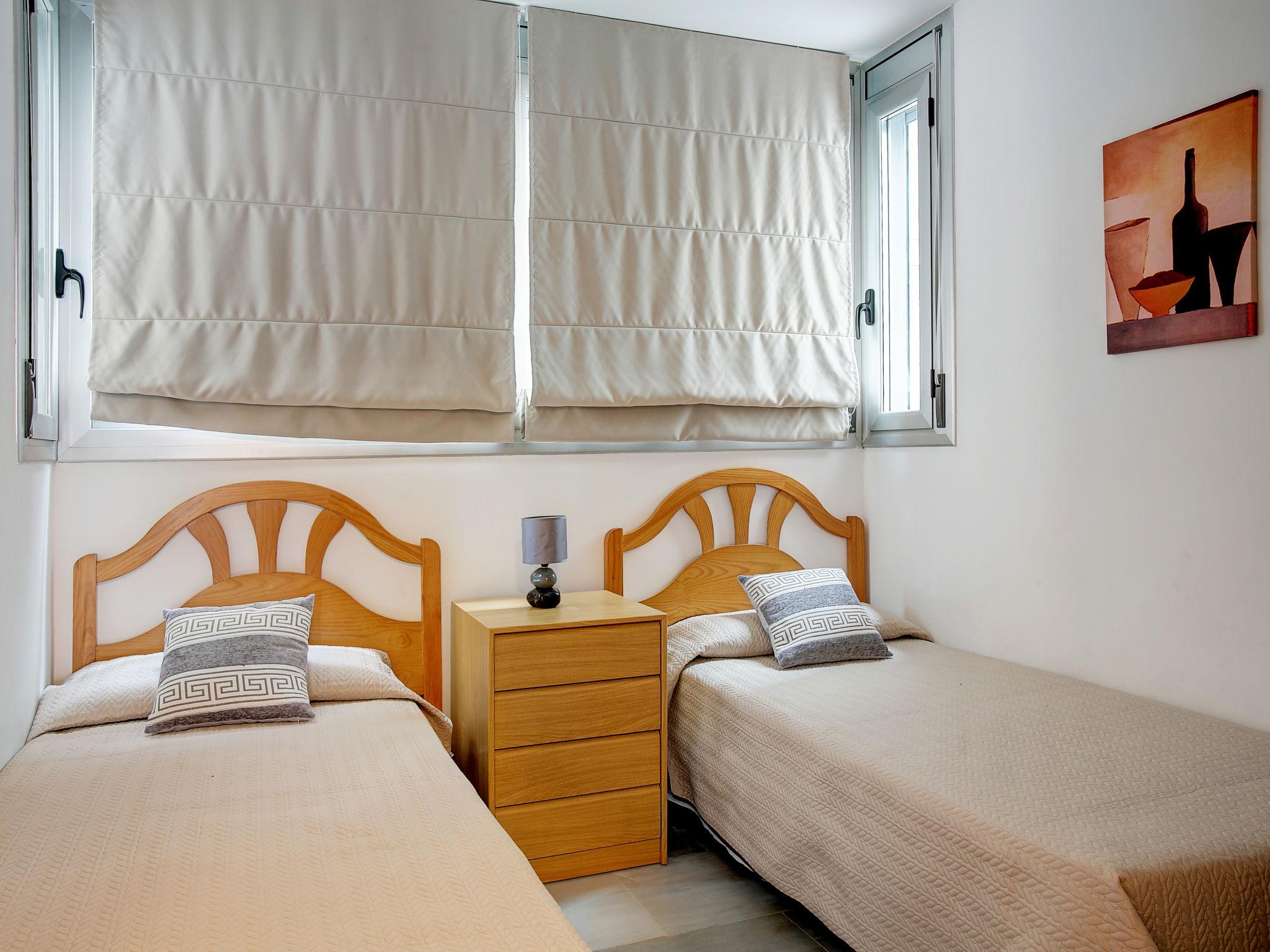 Foto 11 - Appartamento con 2 camere da letto a Dénia con piscina e vista mare