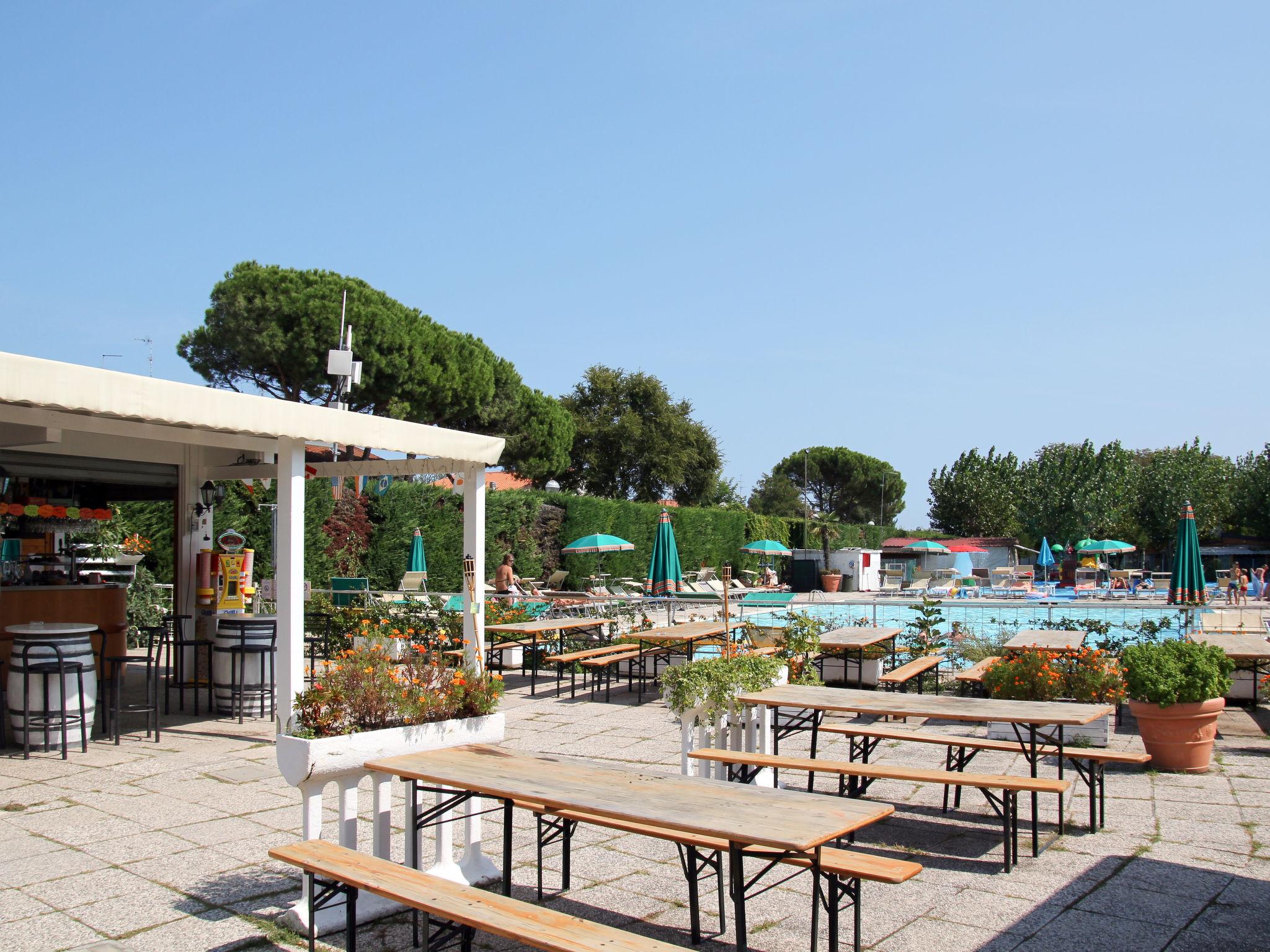 Foto 7 - Casa con 2 camere da letto a Ravenna con piscina e vista mare