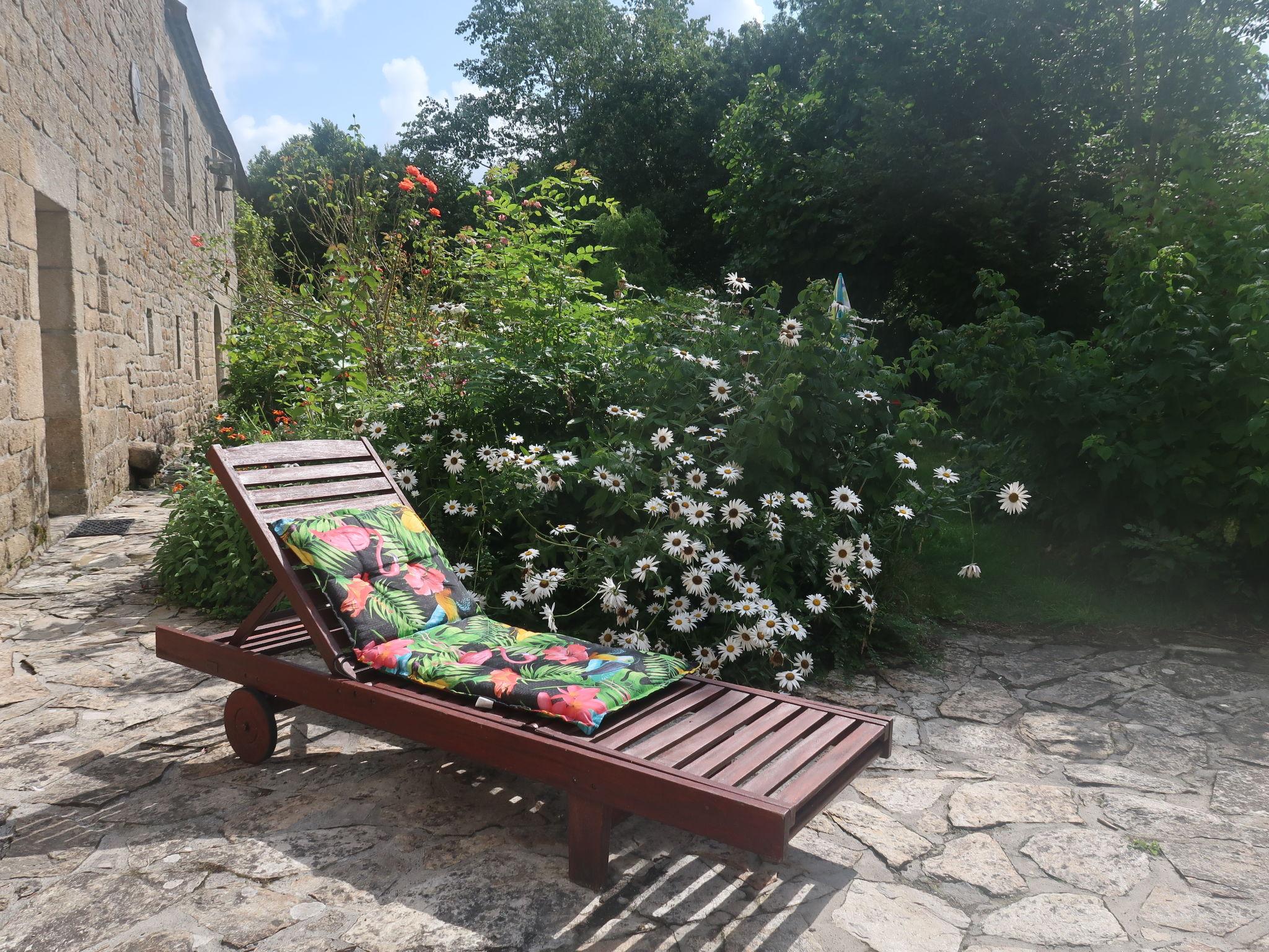 Photo 25 - Maison de 2 chambres à Pont-l'Abbé avec terrasse et vues à la mer