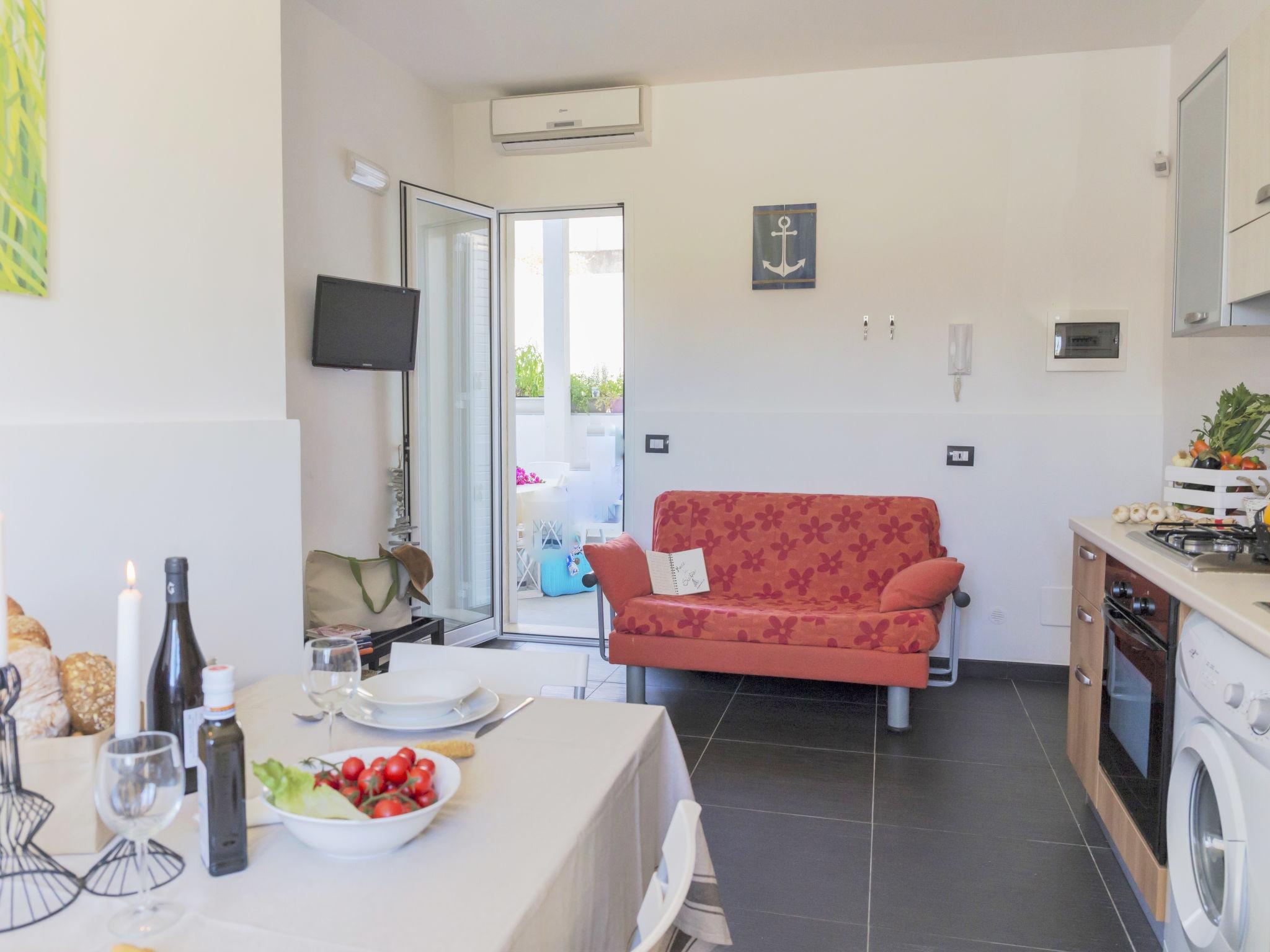 Foto 1 - Apartamento de 2 habitaciones en Scicli con terraza y vistas al mar