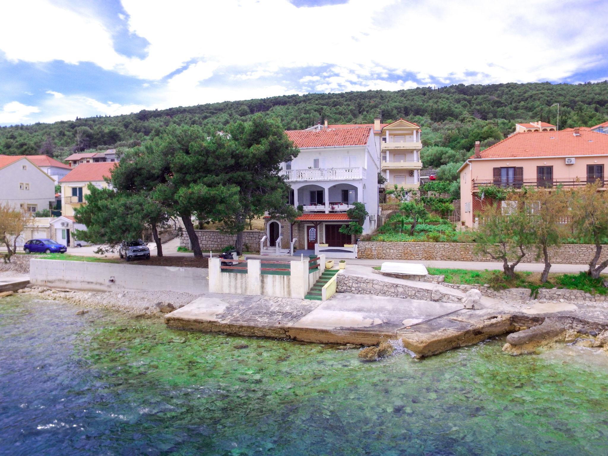 Photo 28 - Maison de 3 chambres à Kali avec terrasse et vues à la mer