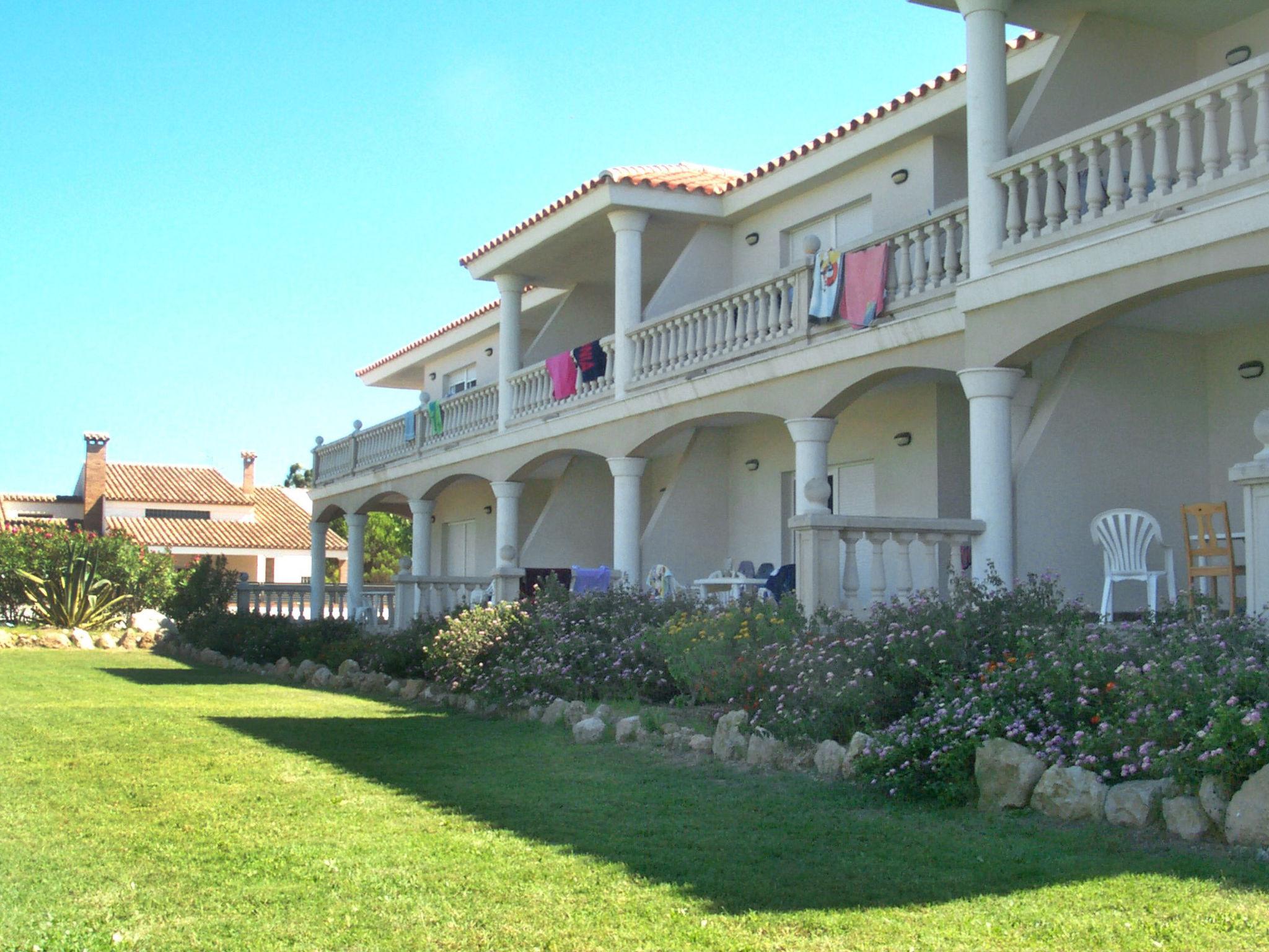 Foto 14 - Apartamento de 2 quartos em Deltebre com piscina e jardim