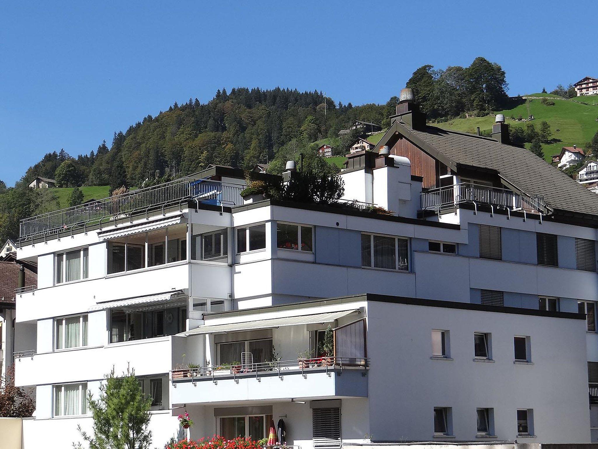 Foto 1 - Apartamento de 4 habitaciones en Engelberg