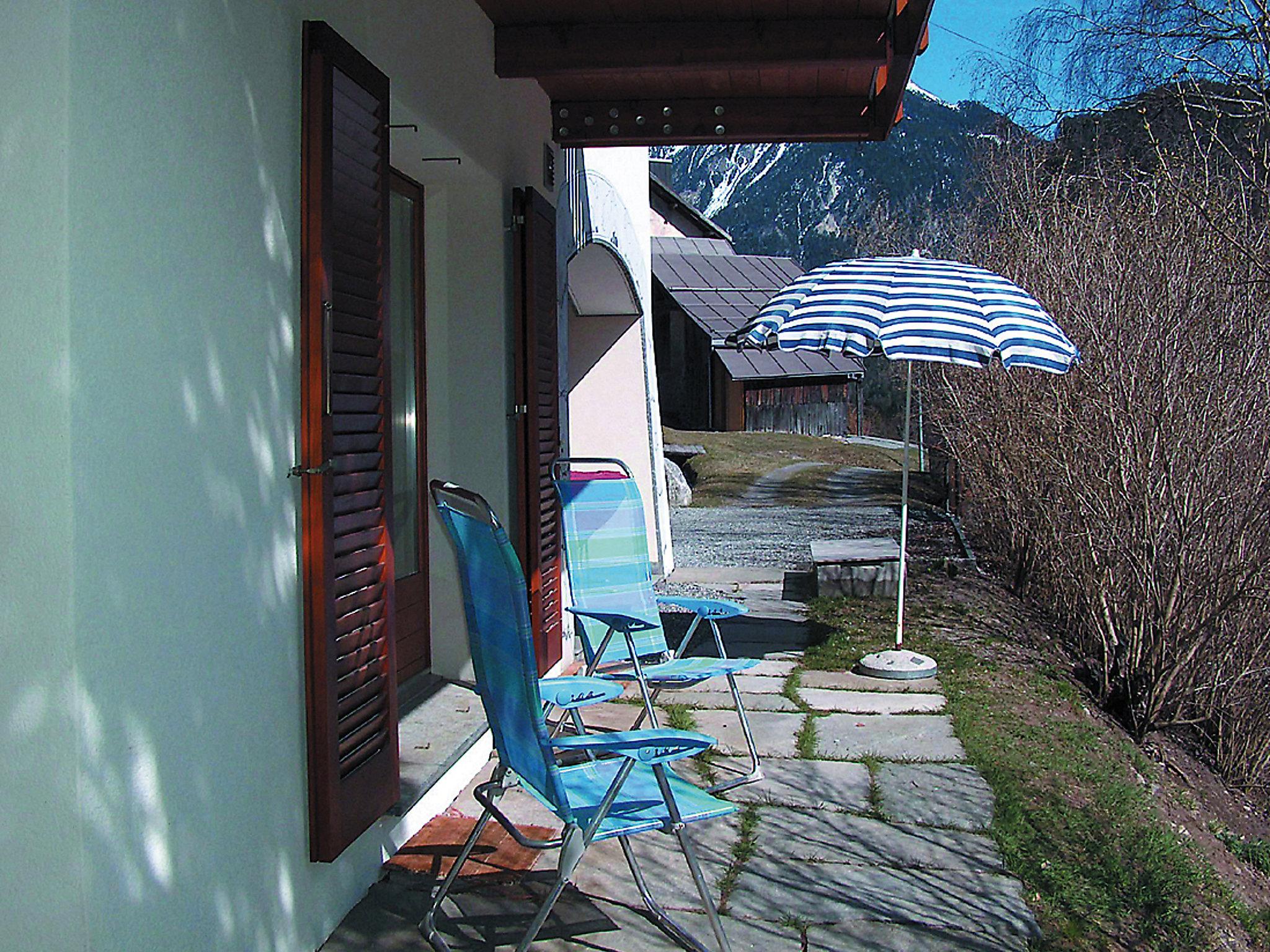 Foto 5 - Apartment mit 1 Schlafzimmer in Albula/Alvra mit garten und blick auf die berge