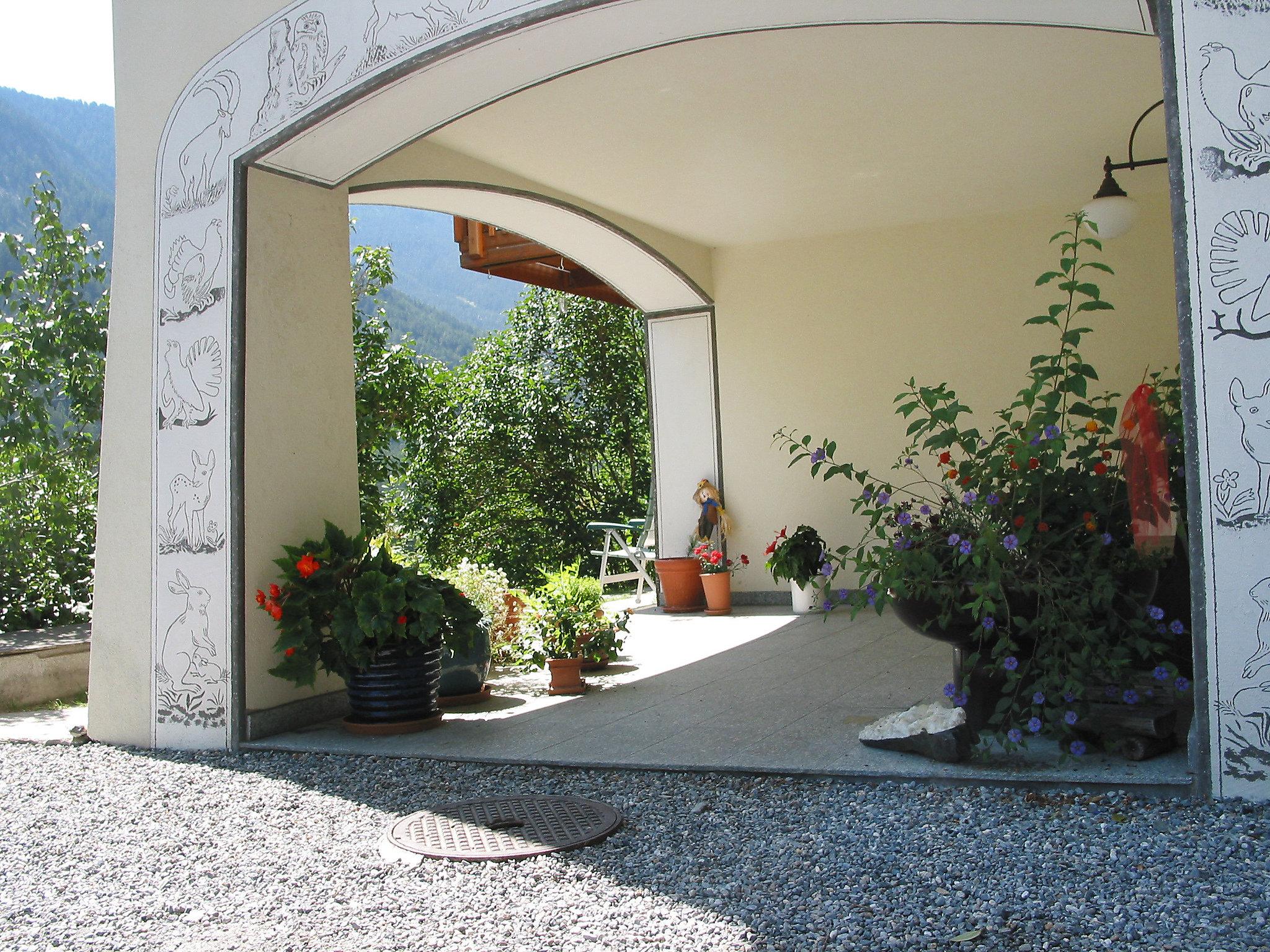 Photo 10 - Appartement de 1 chambre à Albula/Alvra avec jardin et vues sur la montagne