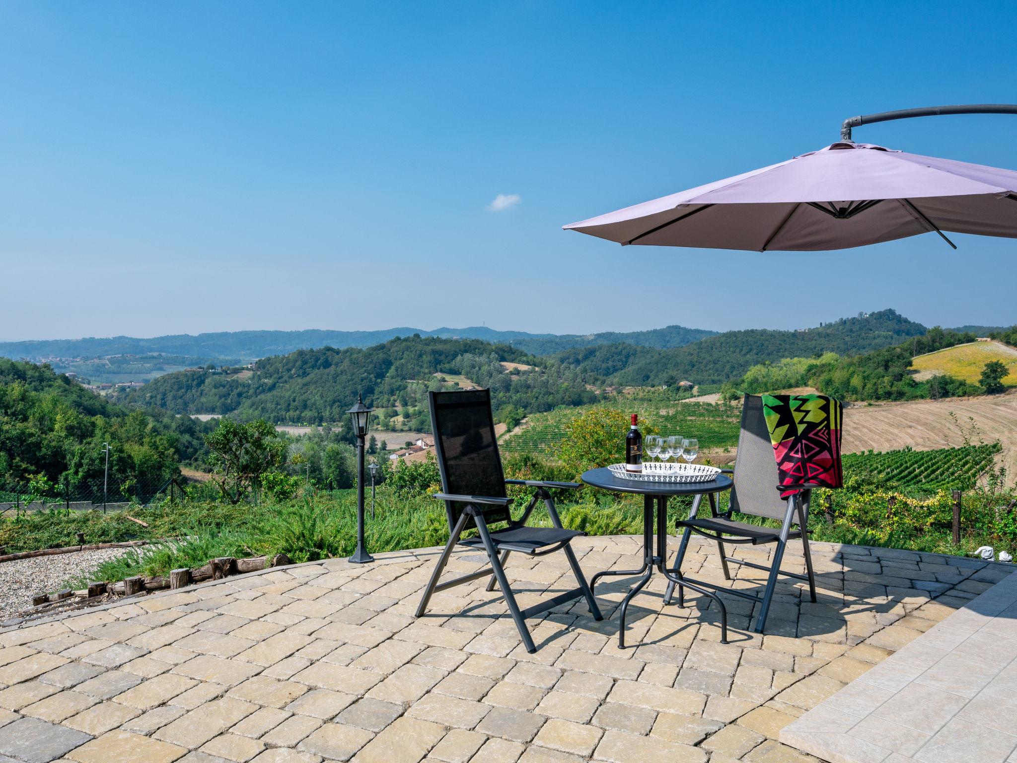 Foto 6 - Haus mit 7 Schlafzimmern in Ponzano Monferrato mit privater pool und garten