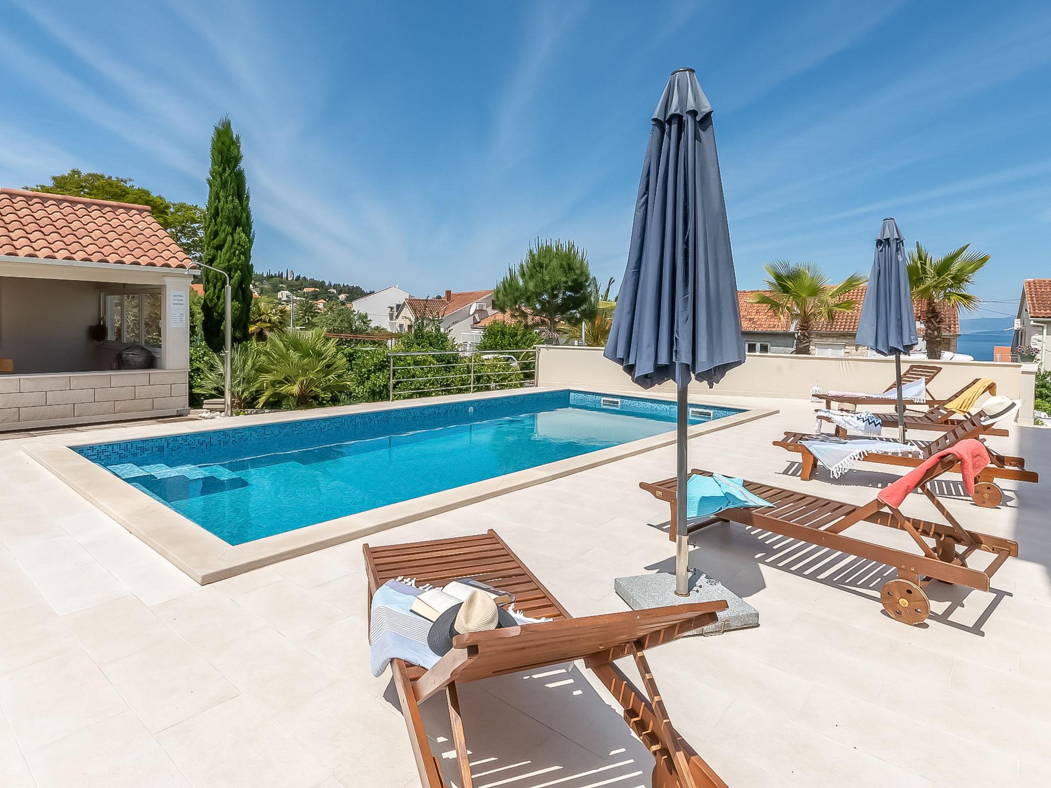 Photo 1 - Appartement de 2 chambres à Sutivan avec piscine et terrasse