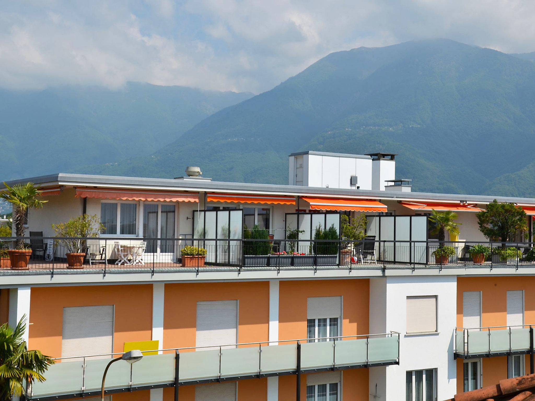 Photo 5 - Apartment in Ascona with terrace and mountain view