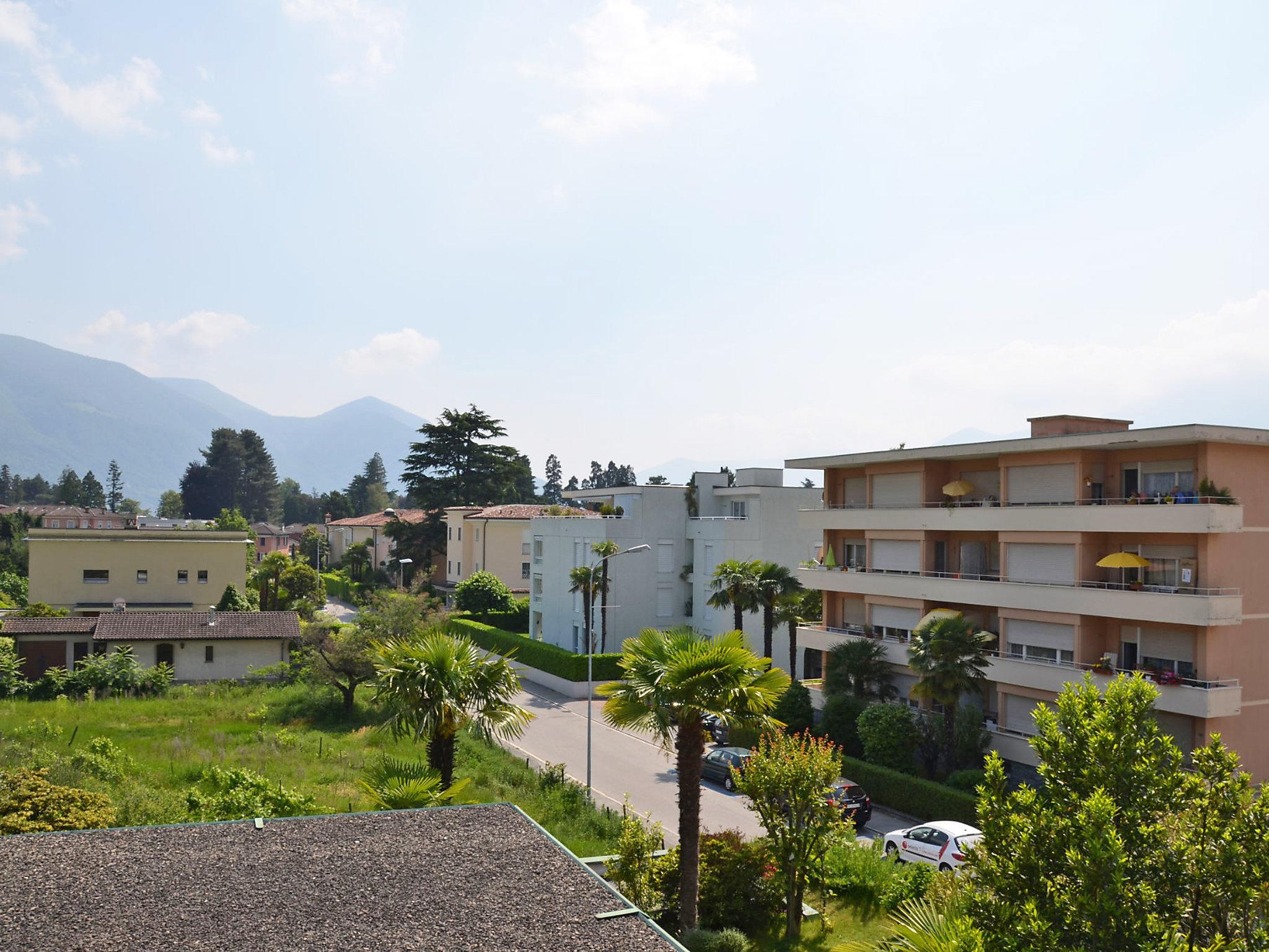 Foto 4 - Apartamento de 2 habitaciones en Ascona con terraza