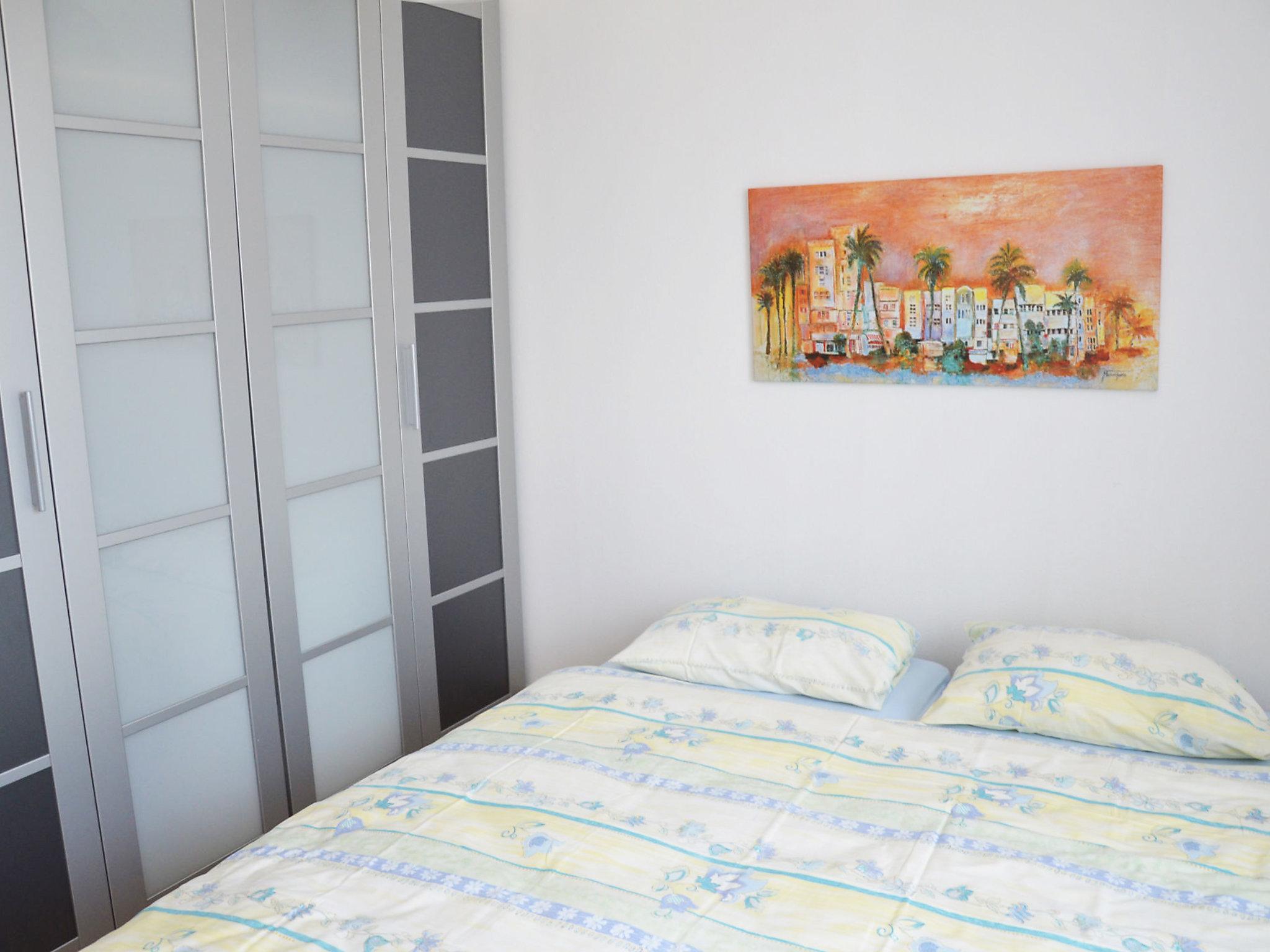 Foto 14 - Appartamento con 2 camere da letto a Ascona con terrazza e vista sulle montagne