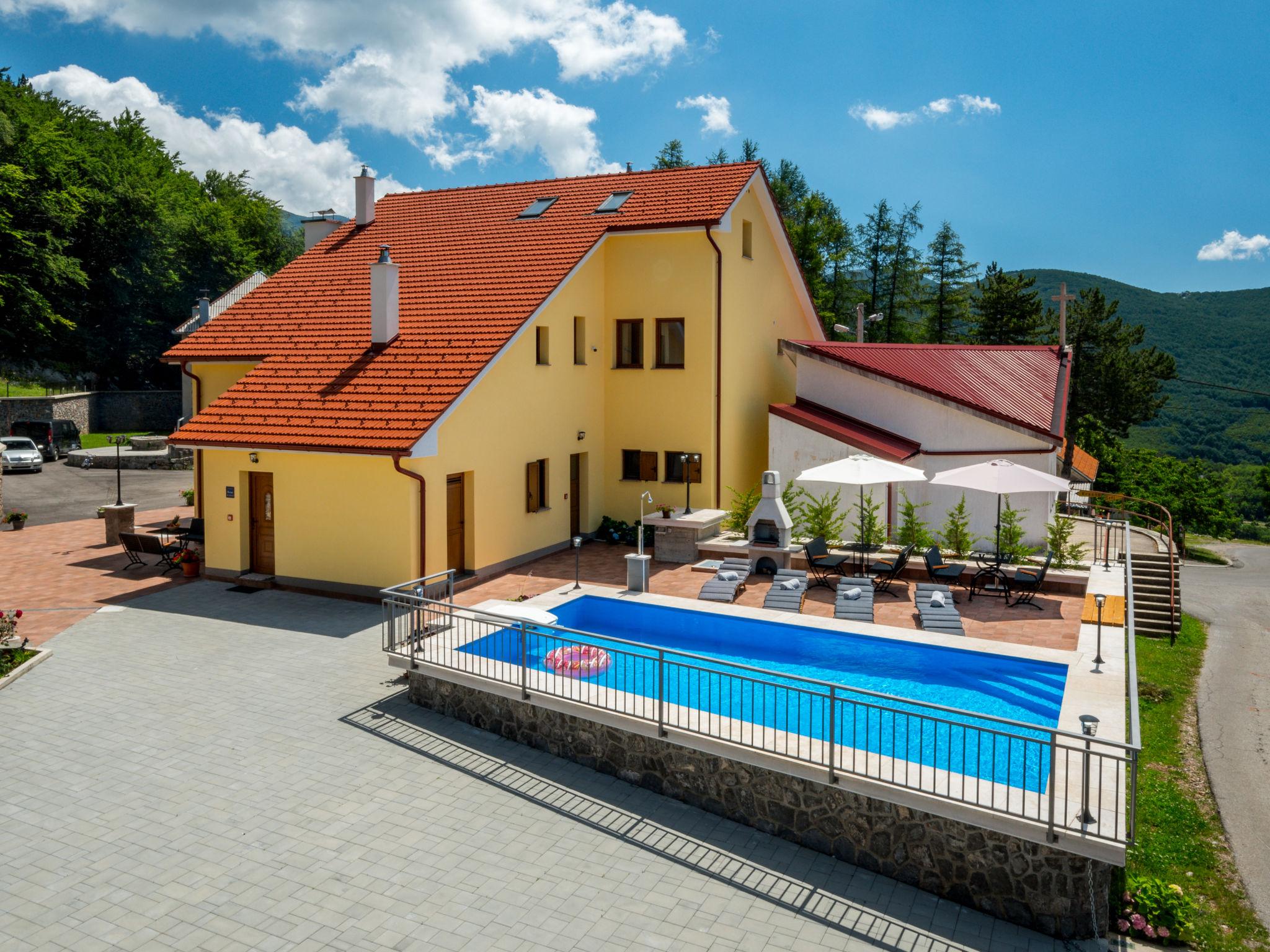 Photo 4 - Appartement de 1 chambre à Senj avec piscine et jardin