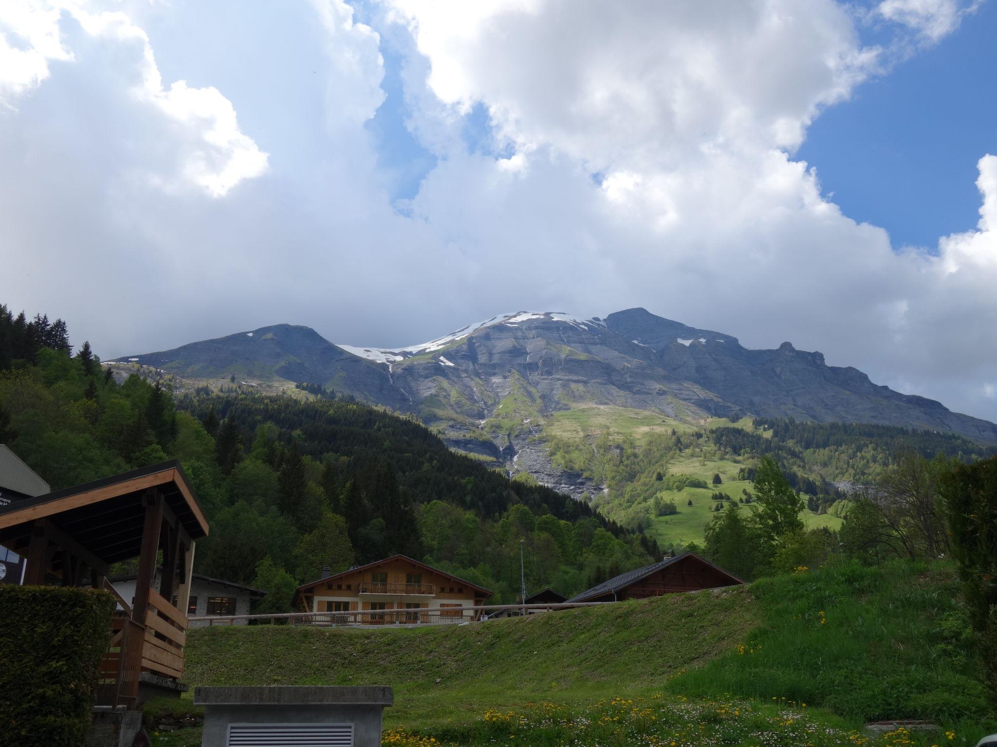 Foto 13 - Appartamento con 1 camera da letto a Les Contamines-Montjoie con vista sulle montagne