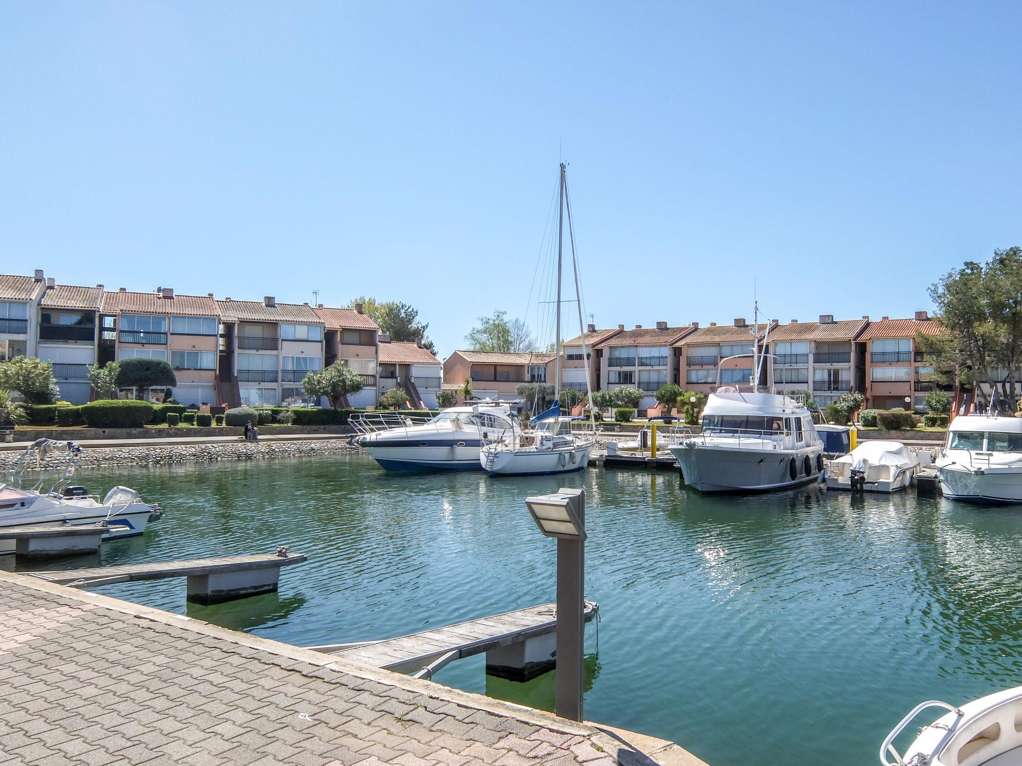 Foto 17 - Apartamento de 1 habitación en Saint-Cyprien con vistas al mar