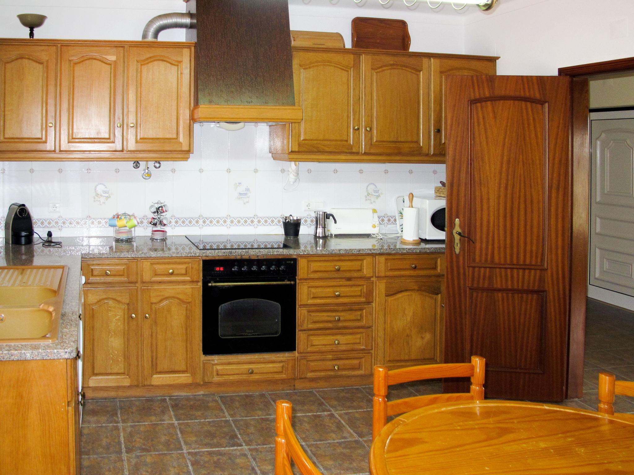 Photo 5 - 3 bedroom House in Torres Vedras with private pool and terrace