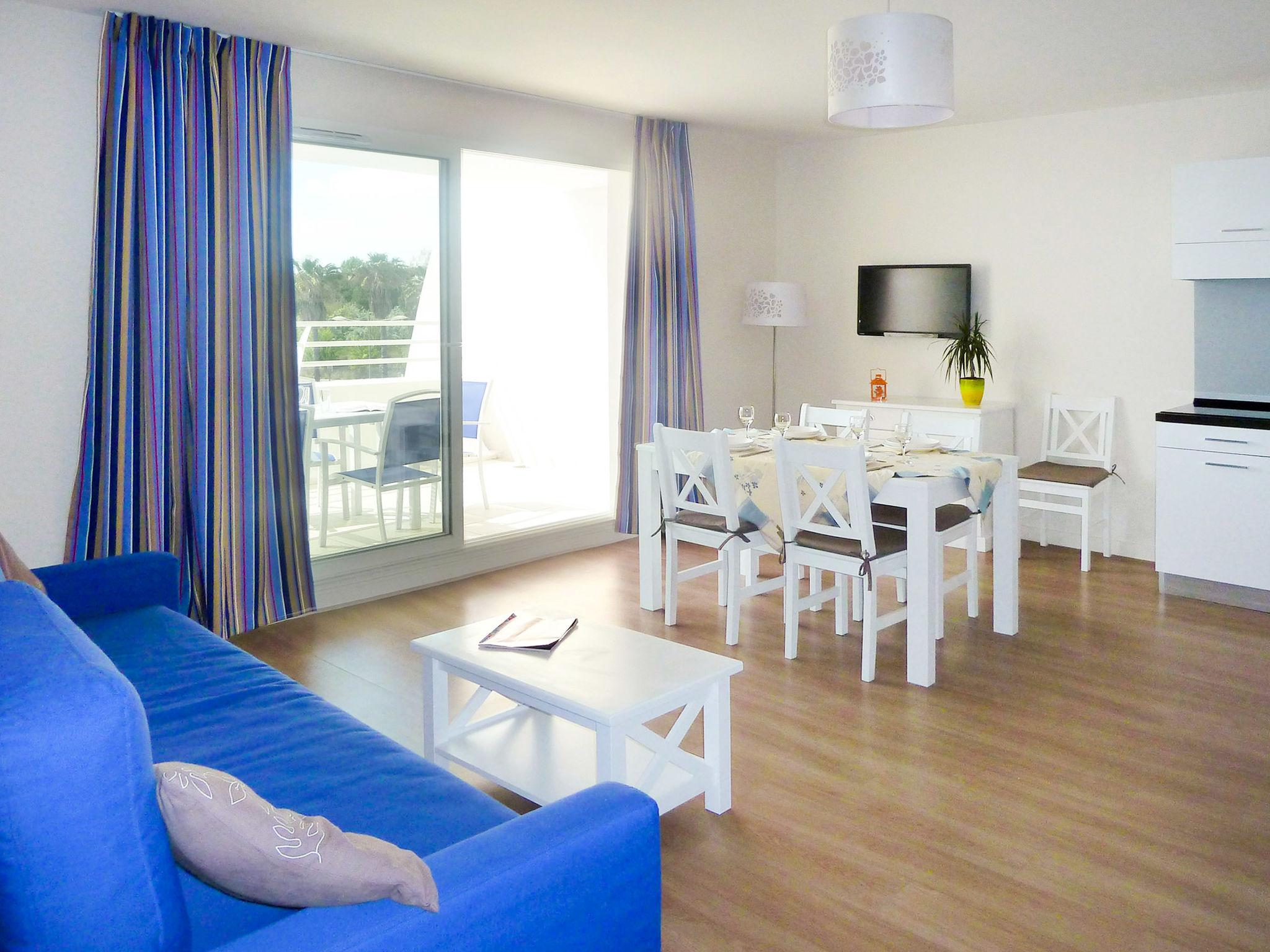Foto 5 - Appartamento con 2 camere da letto a La Grande-Motte con piscina e vista mare