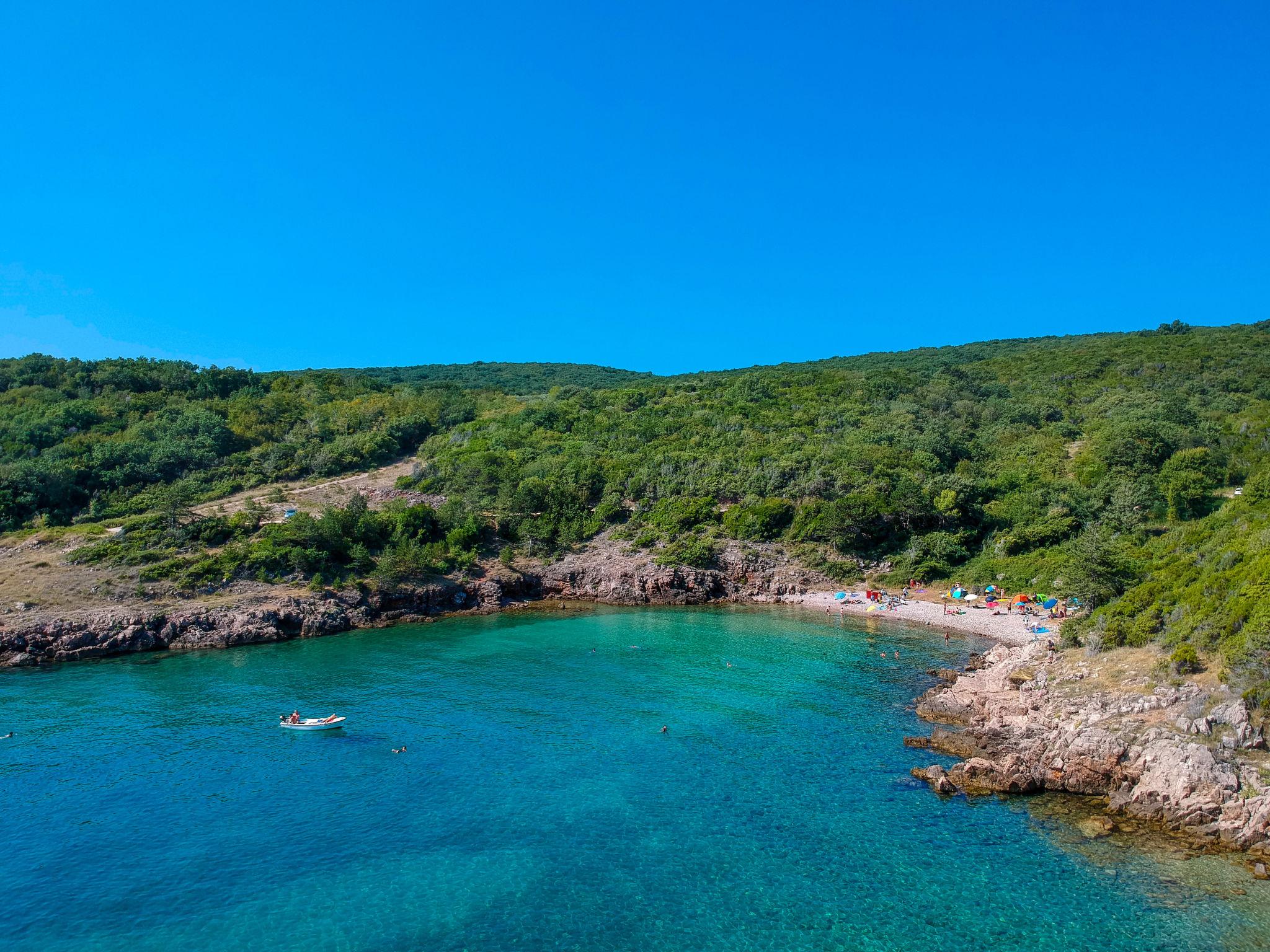 Foto 30 - Casa de 3 habitaciones en Dobrinj con piscina privada y vistas al mar