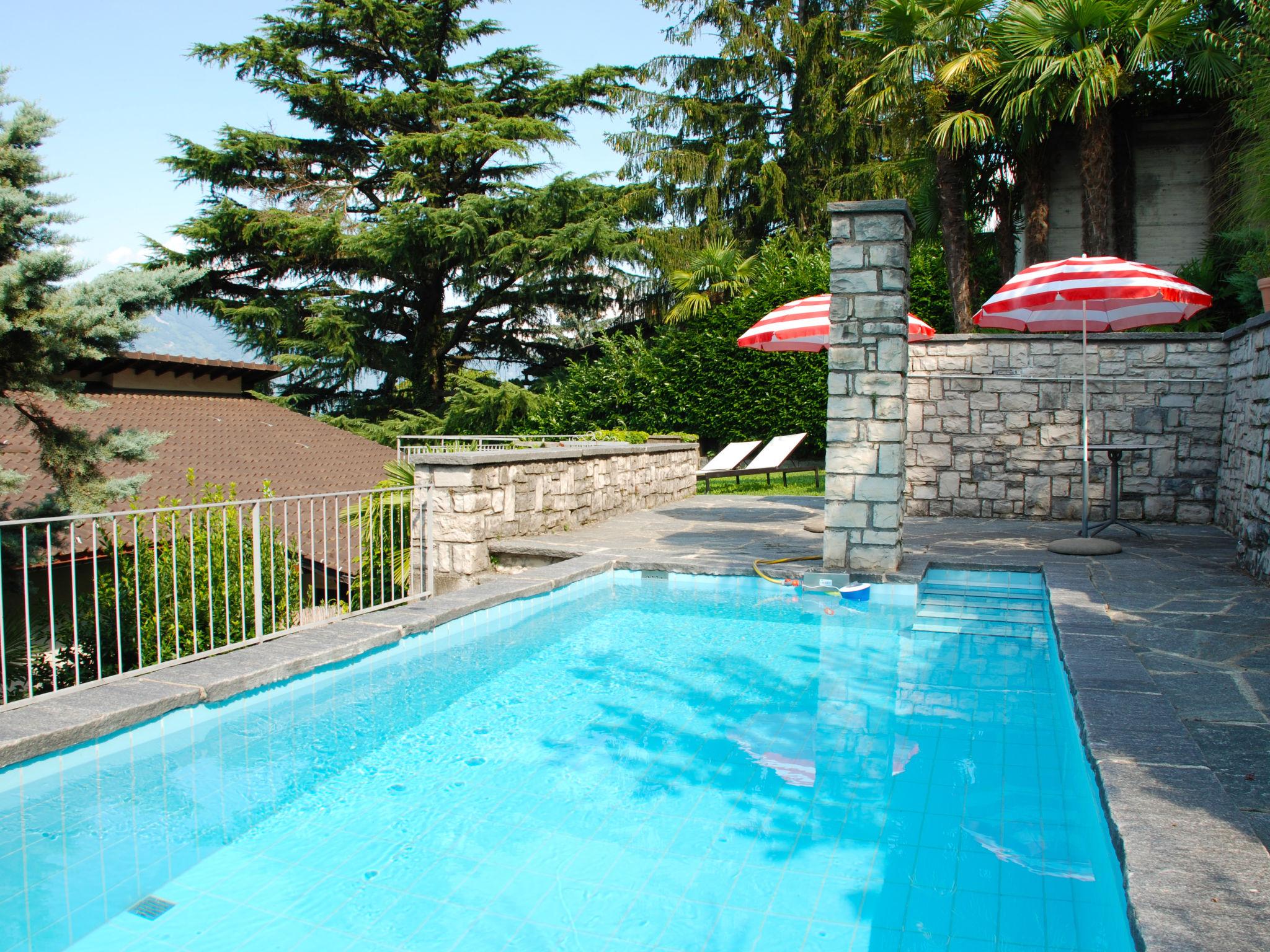 Foto 5 - Casa de 1 habitación en Lugano con piscina privada y jardín