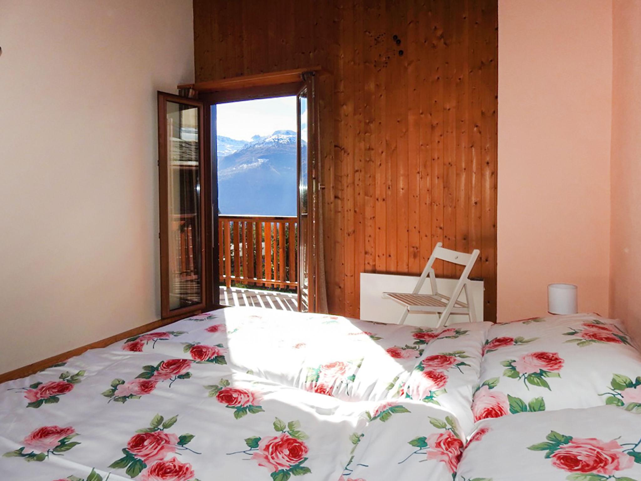Foto 23 - Haus mit 3 Schlafzimmern in Lens mit garten und blick auf die berge