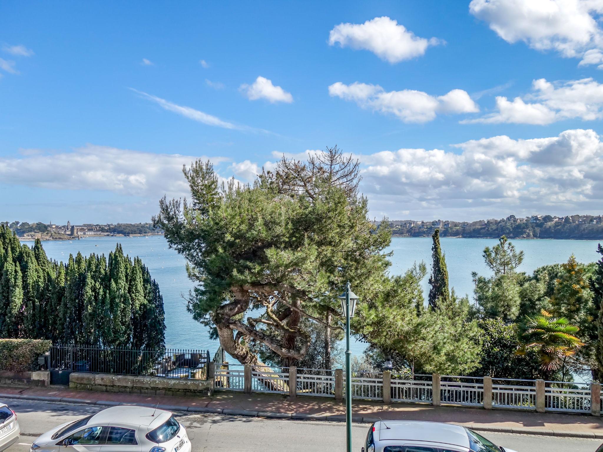 Foto 16 - Apartment mit 2 Schlafzimmern in Dinard mit blick aufs meer