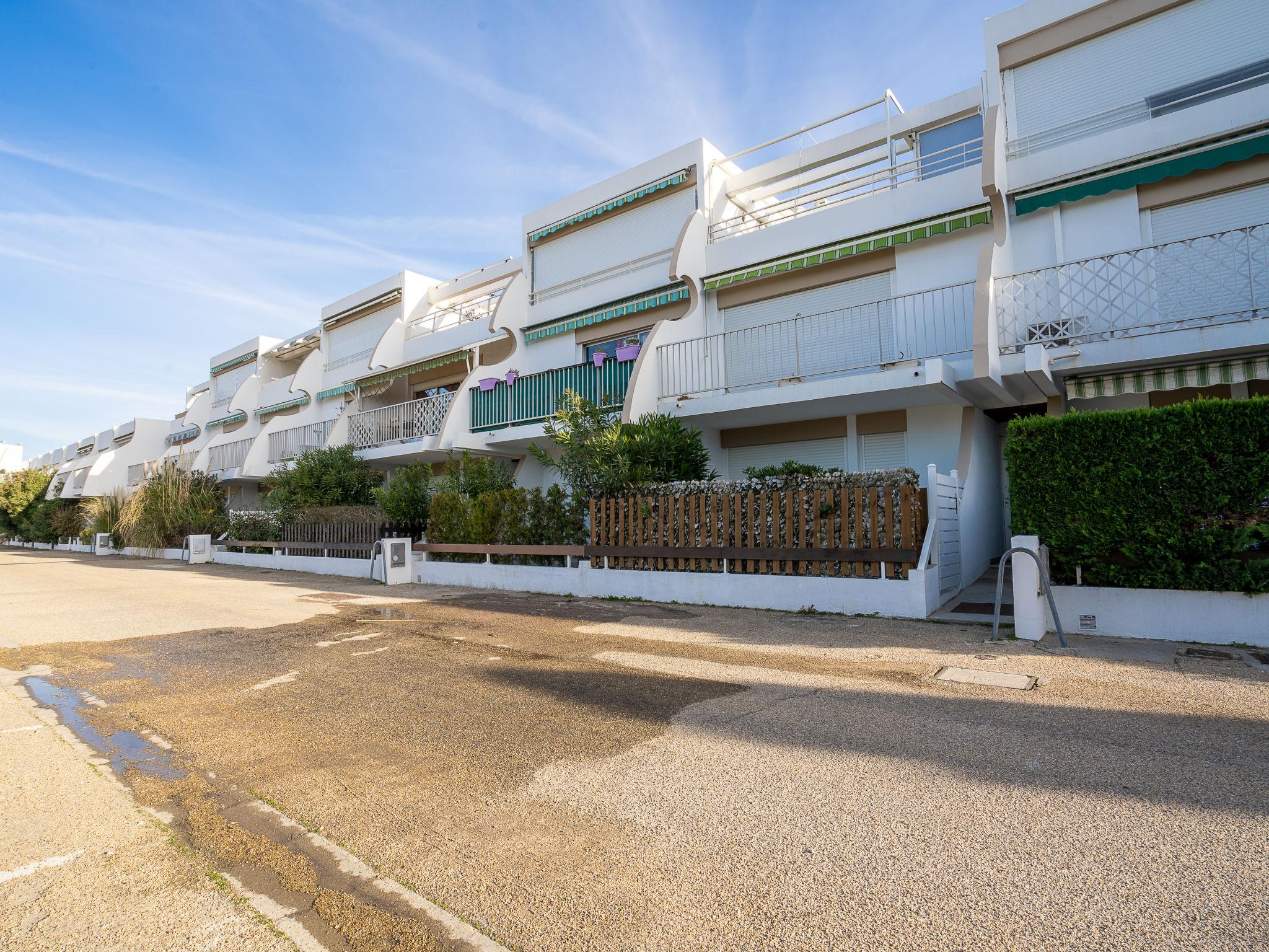 Foto 14 - Apartamento de 2 quartos em Le Grau-du-Roi com jardim e terraço