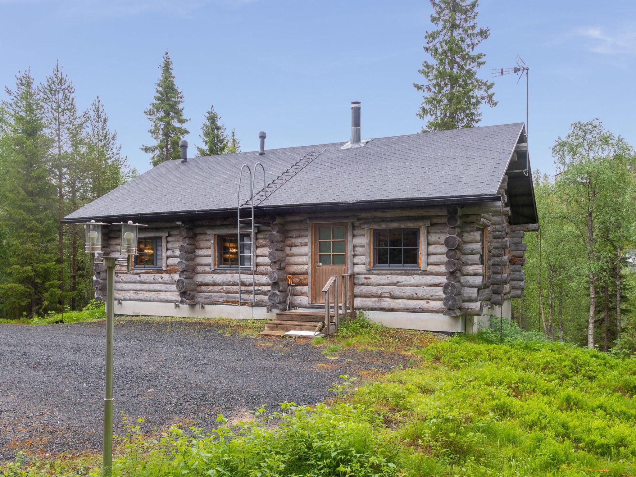 Foto 3 - Casa de 3 quartos em Kuusamo com sauna e vista para a montanha