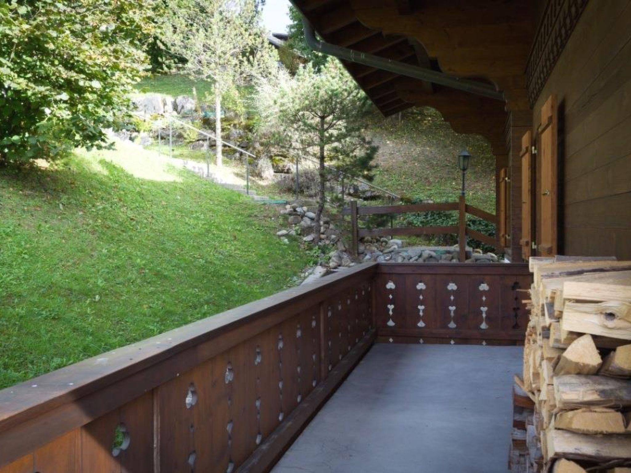 Photo 9 - 3 bedroom Apartment in Saanen