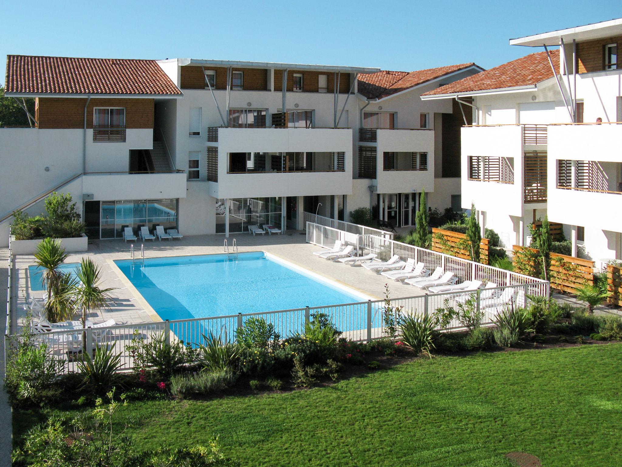 Foto 1 - Apartamento de 2 habitaciones en Moliets-et-Maa con piscina y vistas al mar