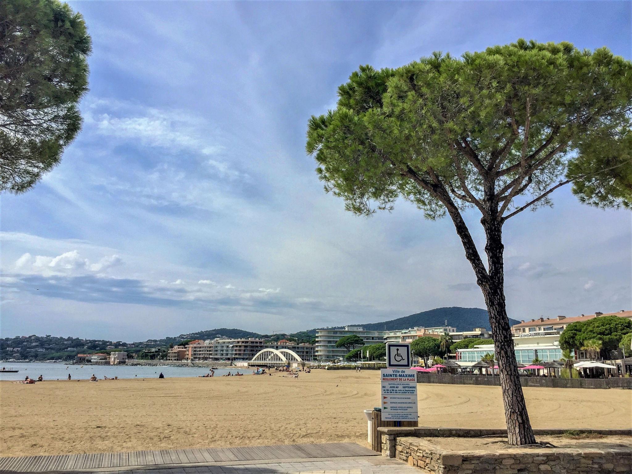 Photo 14 - Appartement de 1 chambre à Sainte-Maxime avec piscine et vues à la mer