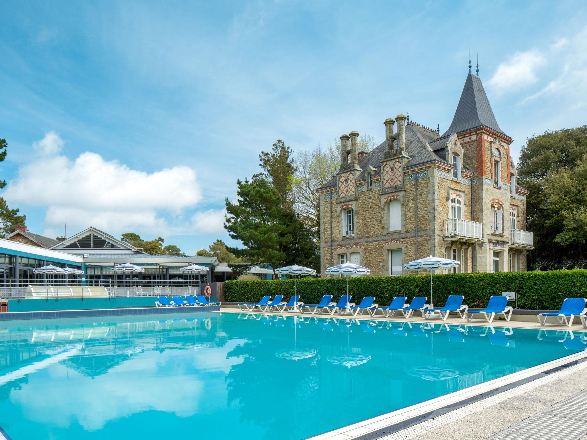 Photo 1 - Appartement de 3 chambres à Pornichet avec piscine et vues à la mer