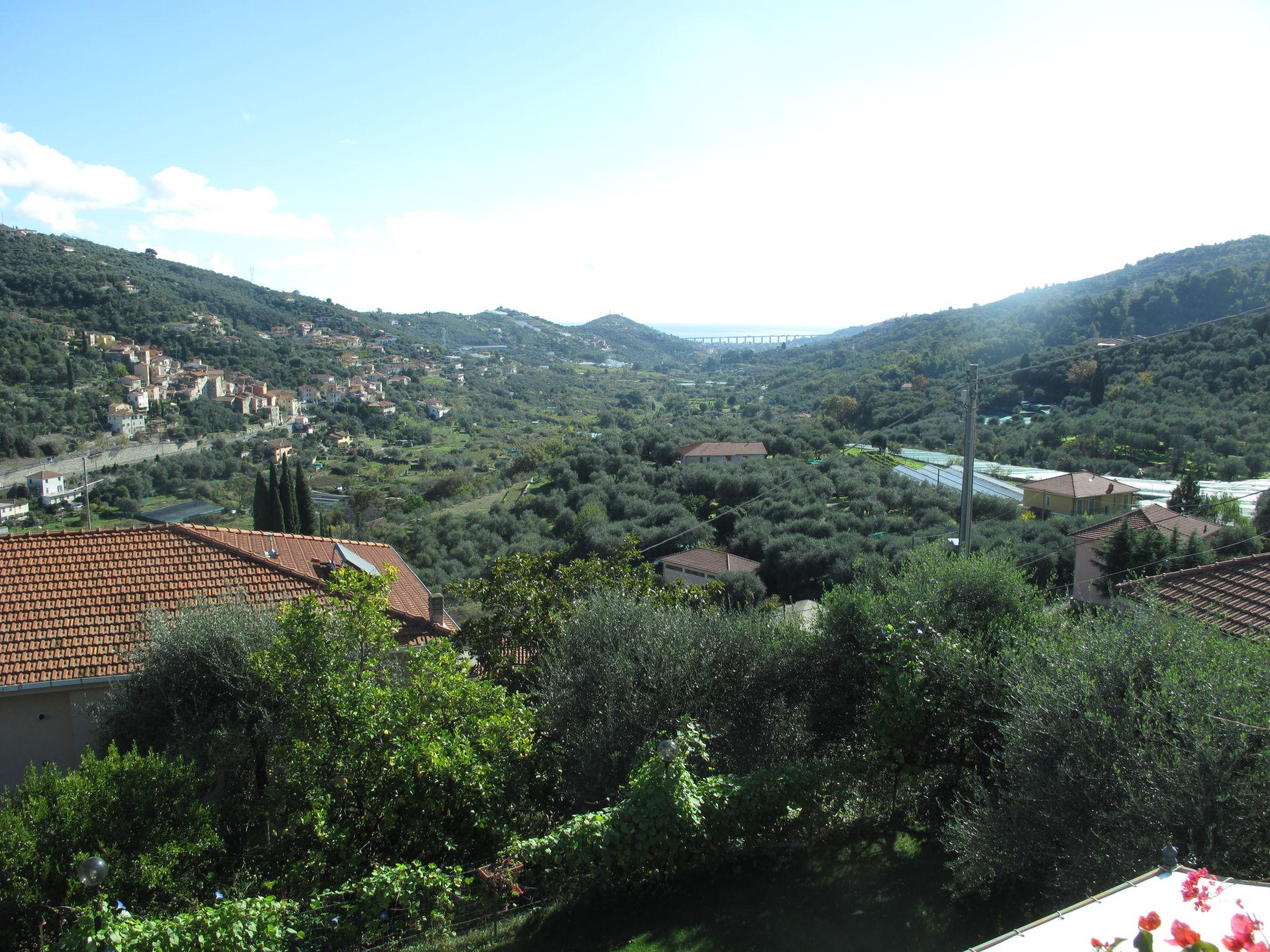 Foto 18 - Appartamento con 2 camere da letto a Dolcedo con piscina e giardino