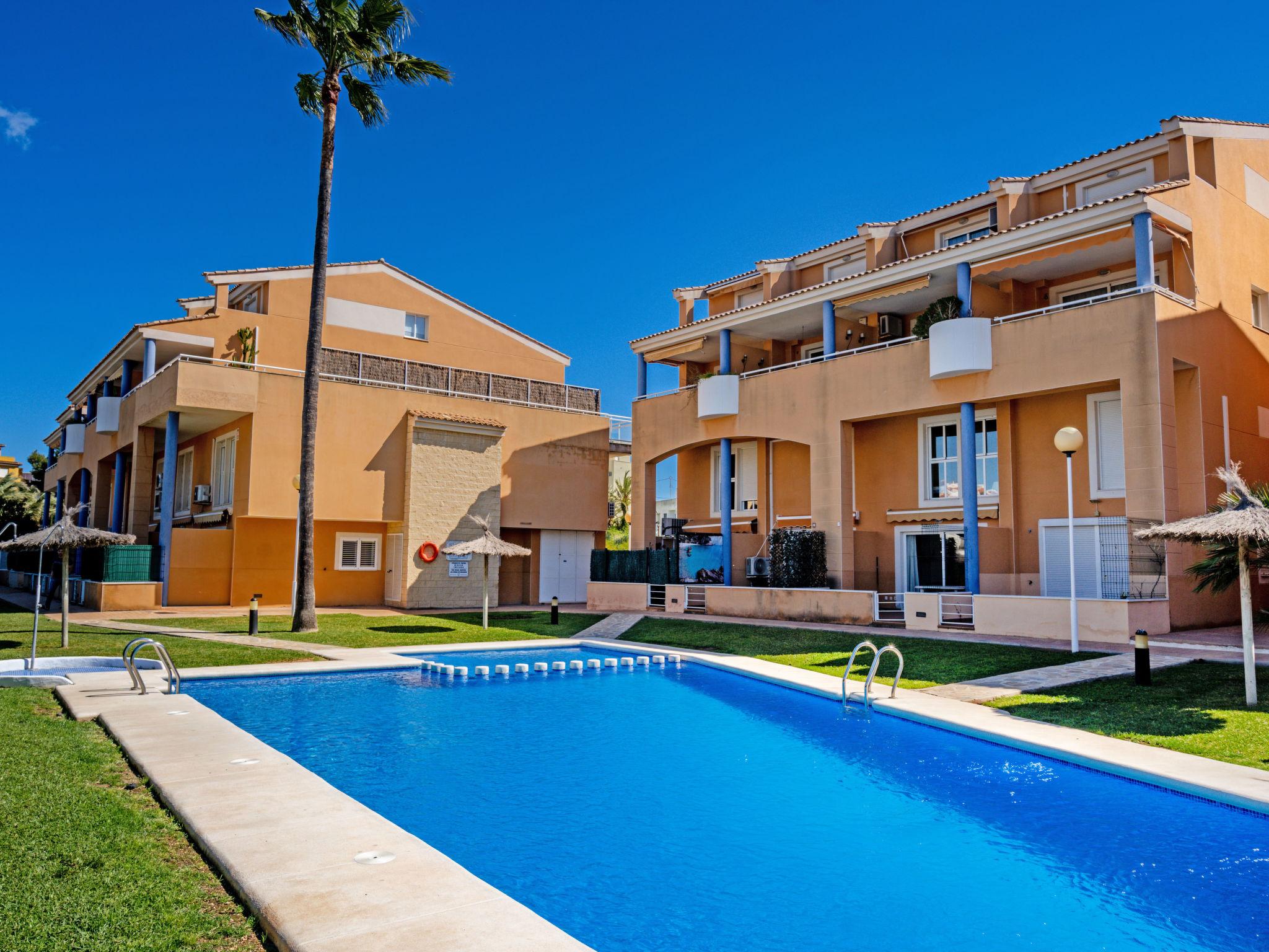 Photo 1 - Appartement de 2 chambres à Jávea avec piscine et vues à la mer