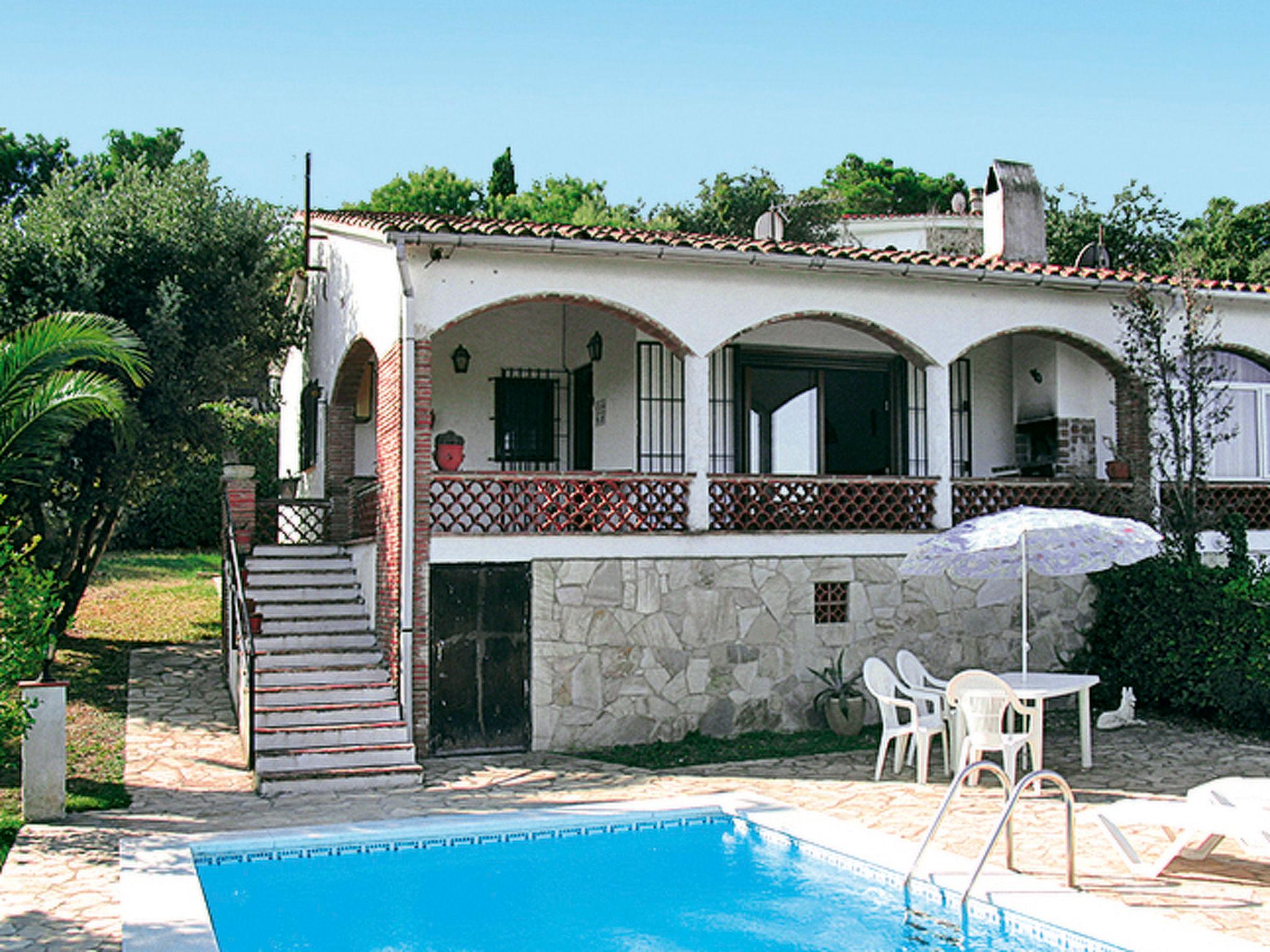 Foto 1 - Casa de 2 quartos em Pals com piscina privada e vistas do mar