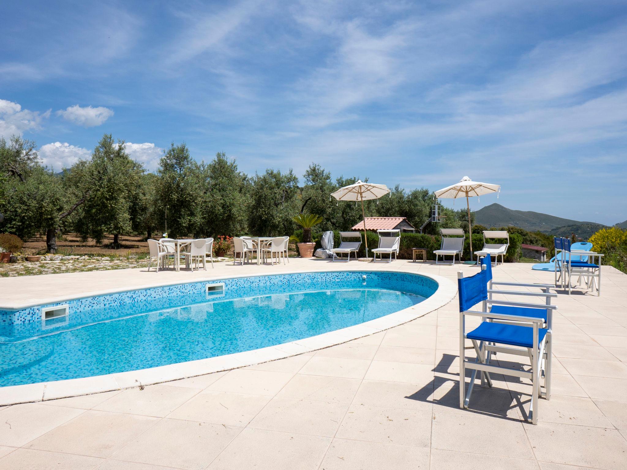 Foto 5 - Appartamento con 3 camere da letto a Itri con piscina e vista mare