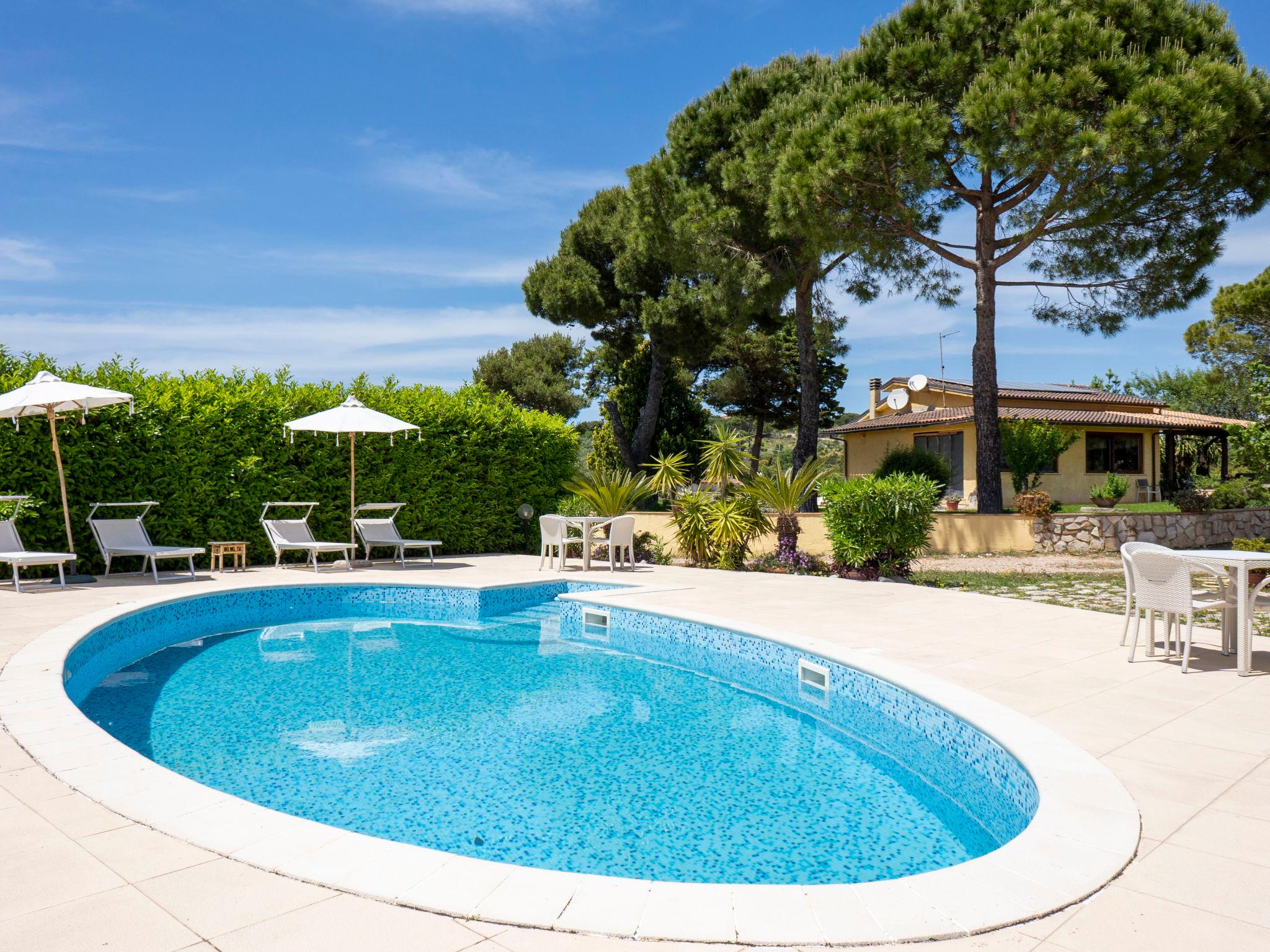 Photo 1 - Appartement de 2 chambres à Itri avec piscine et vues à la mer