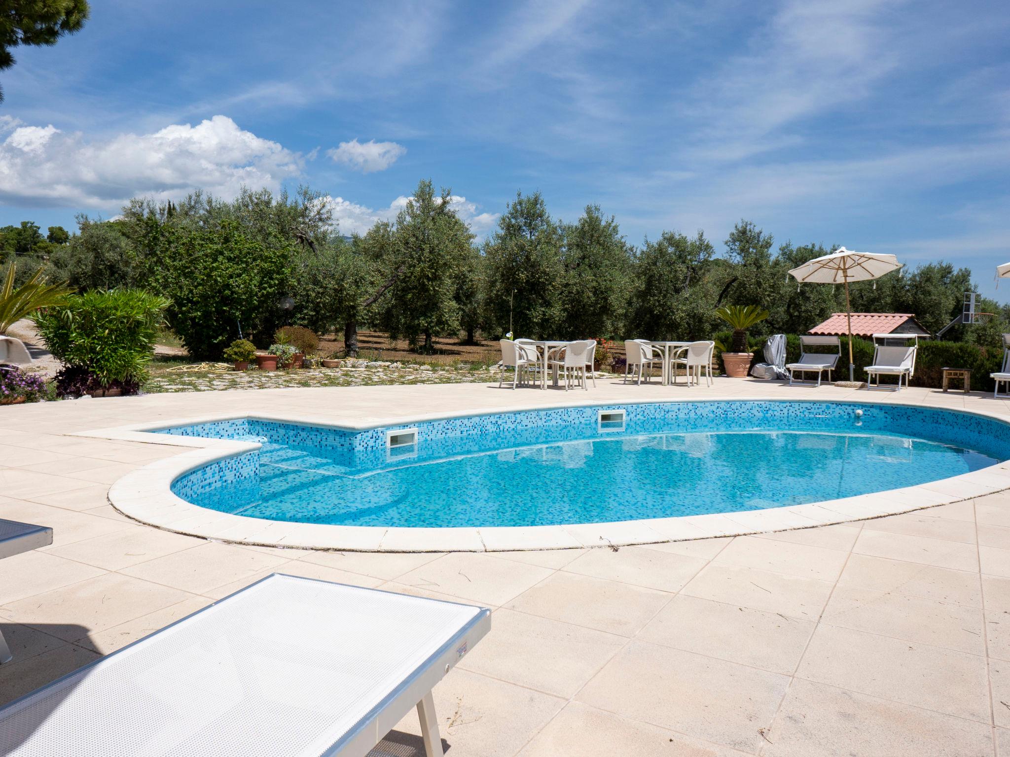 Photo 2 - Appartement de 2 chambres à Itri avec piscine et vues à la mer