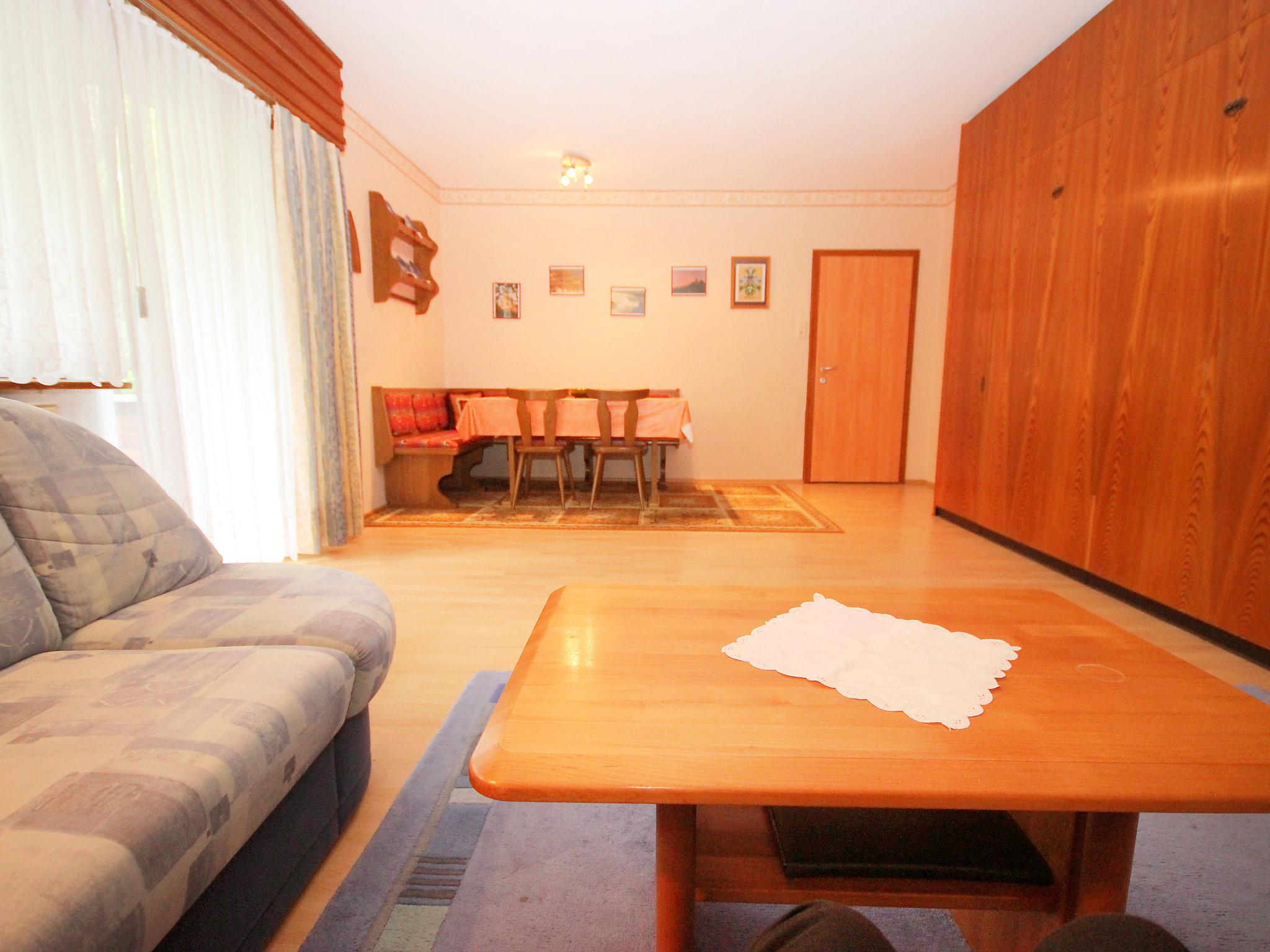 Foto 6 - Apartment mit 1 Schlafzimmer in Seefeld in Tirol mit blick auf die berge