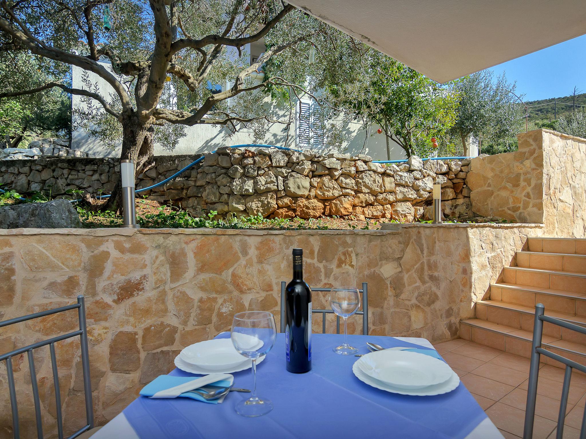 Photo 1 - Appartement en Jelsa avec terrasse et vues à la mer