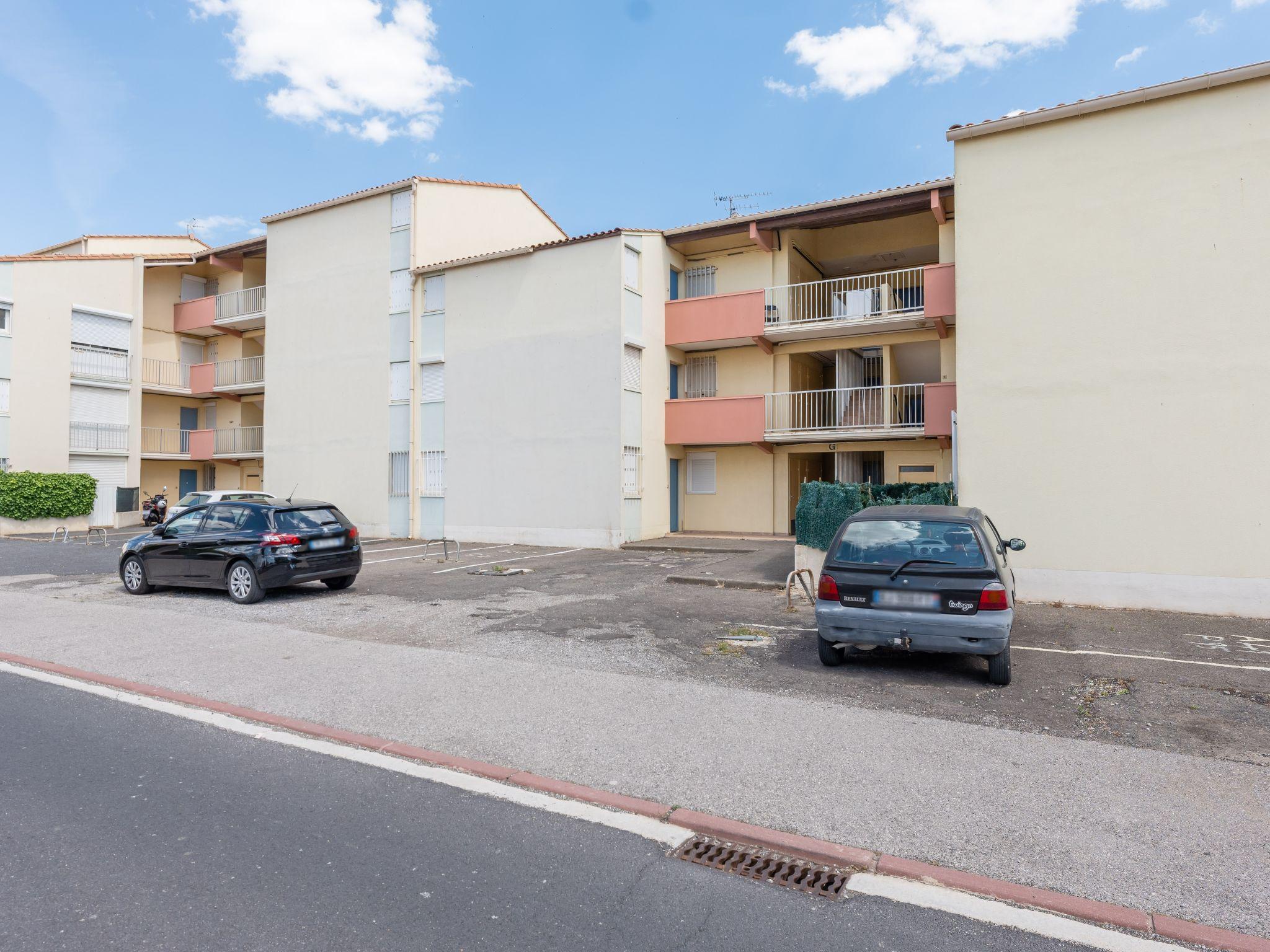 Foto 20 - Appartamento con 1 camera da letto a Narbonne con terrazza e vista mare