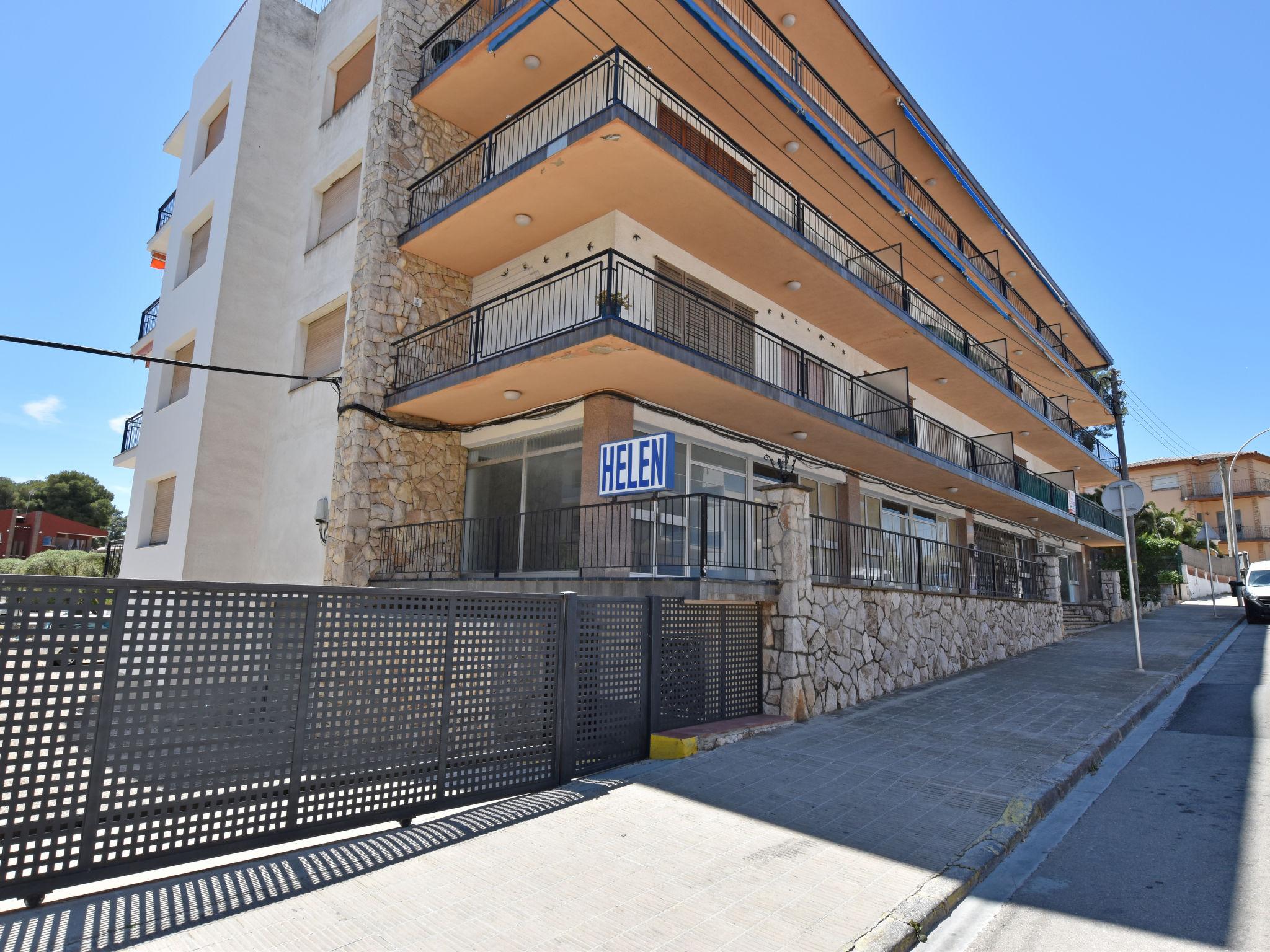 Foto 23 - Appartamento con 3 camere da letto a Torredembarra con terrazza e vista mare