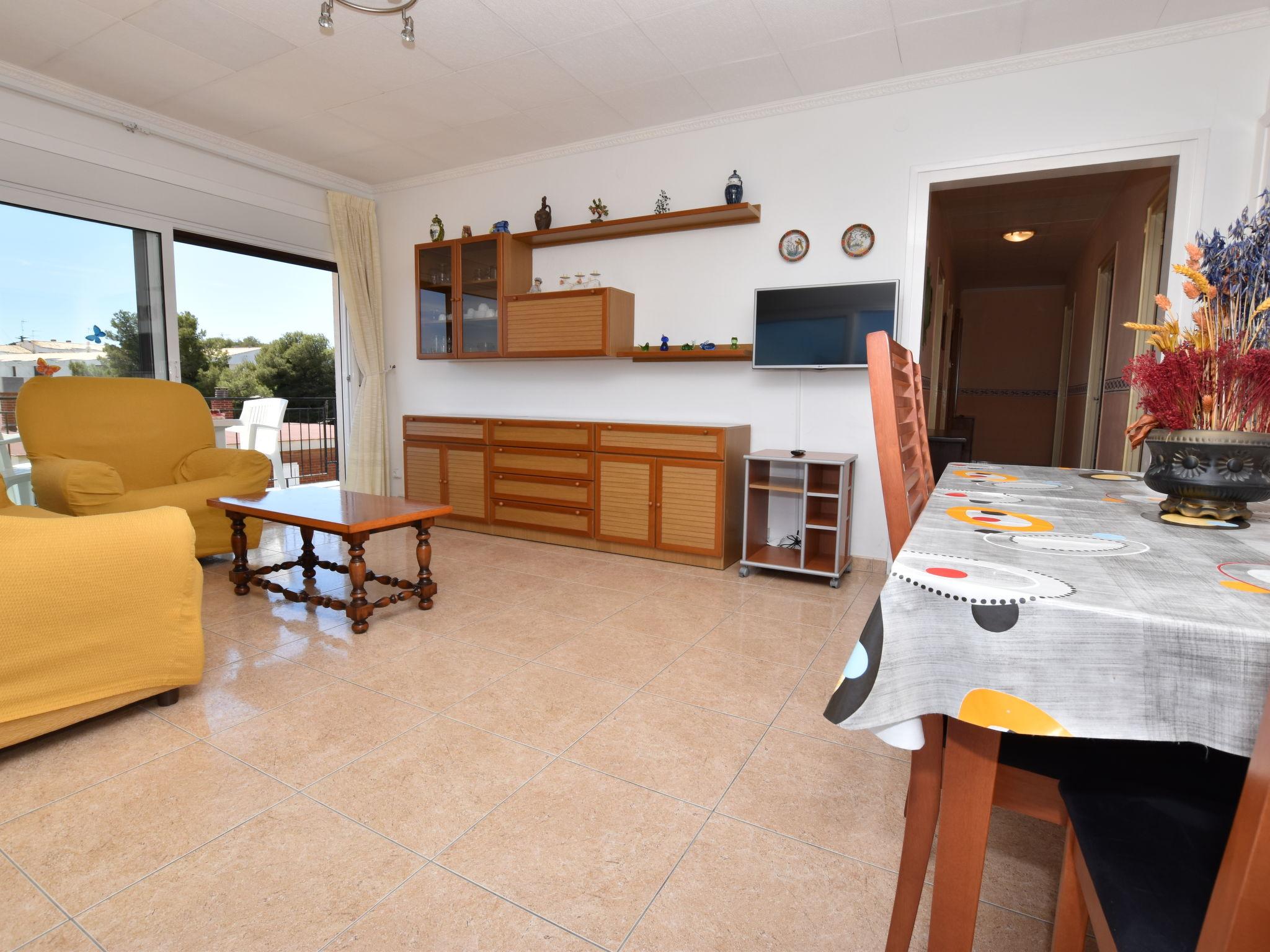 Photo 8 - 3 bedroom Apartment in Torredembarra with terrace and sea view