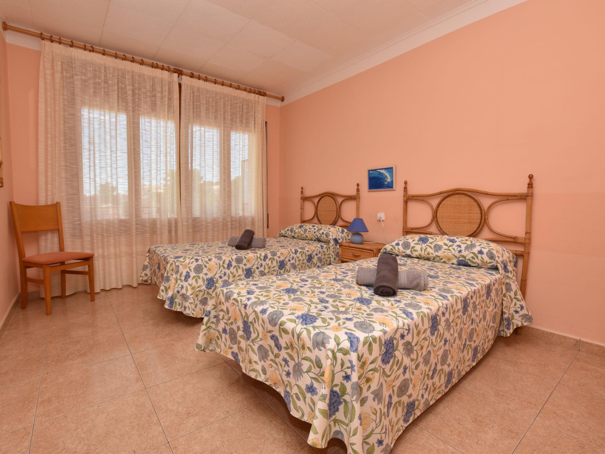 Foto 12 - Apartment mit 3 Schlafzimmern in Torredembarra mit terrasse und blick aufs meer