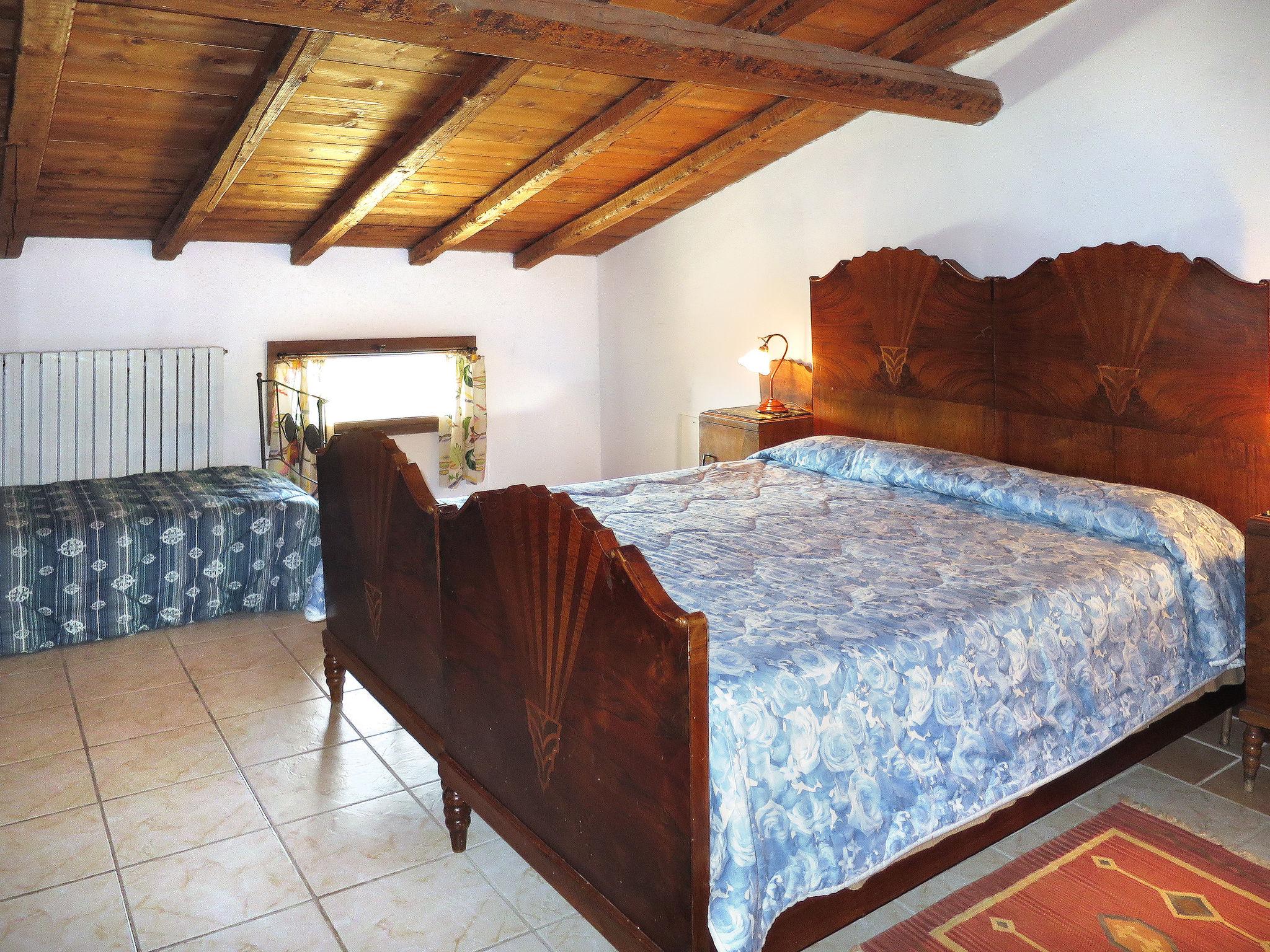 Foto 9 - Casa con 1 camera da letto a Monticiano con piscina e giardino