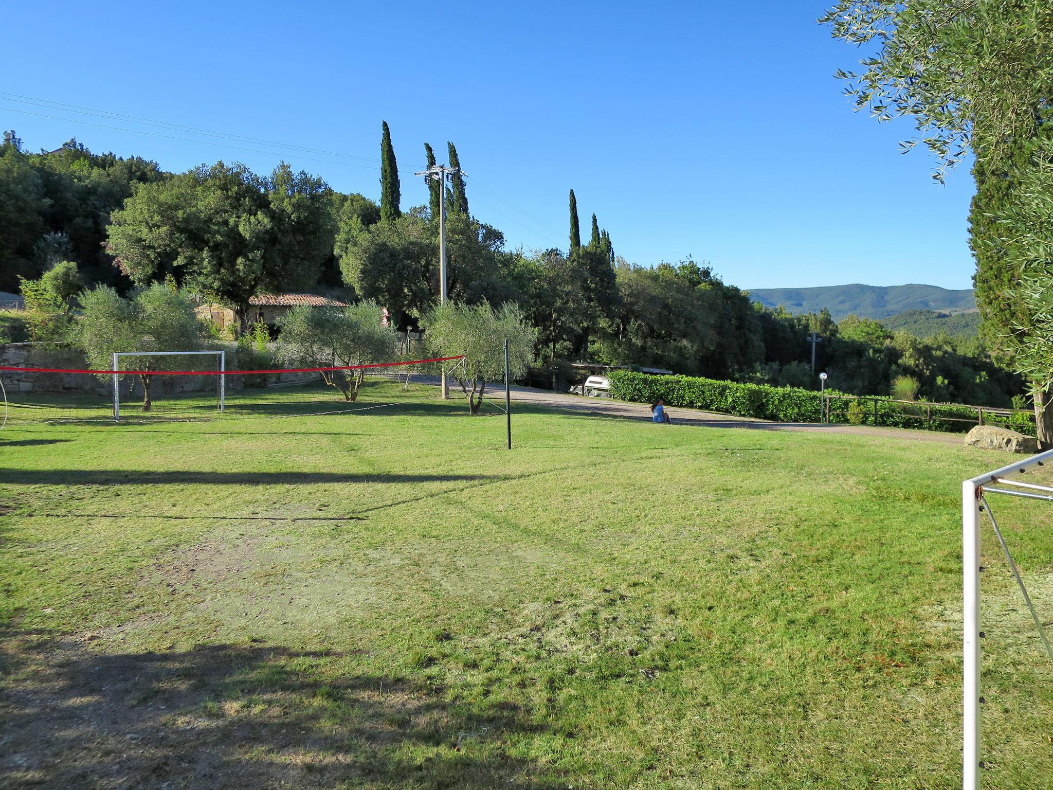 Foto 19 - Casa de 1 habitación en Monticiano con piscina y jardín