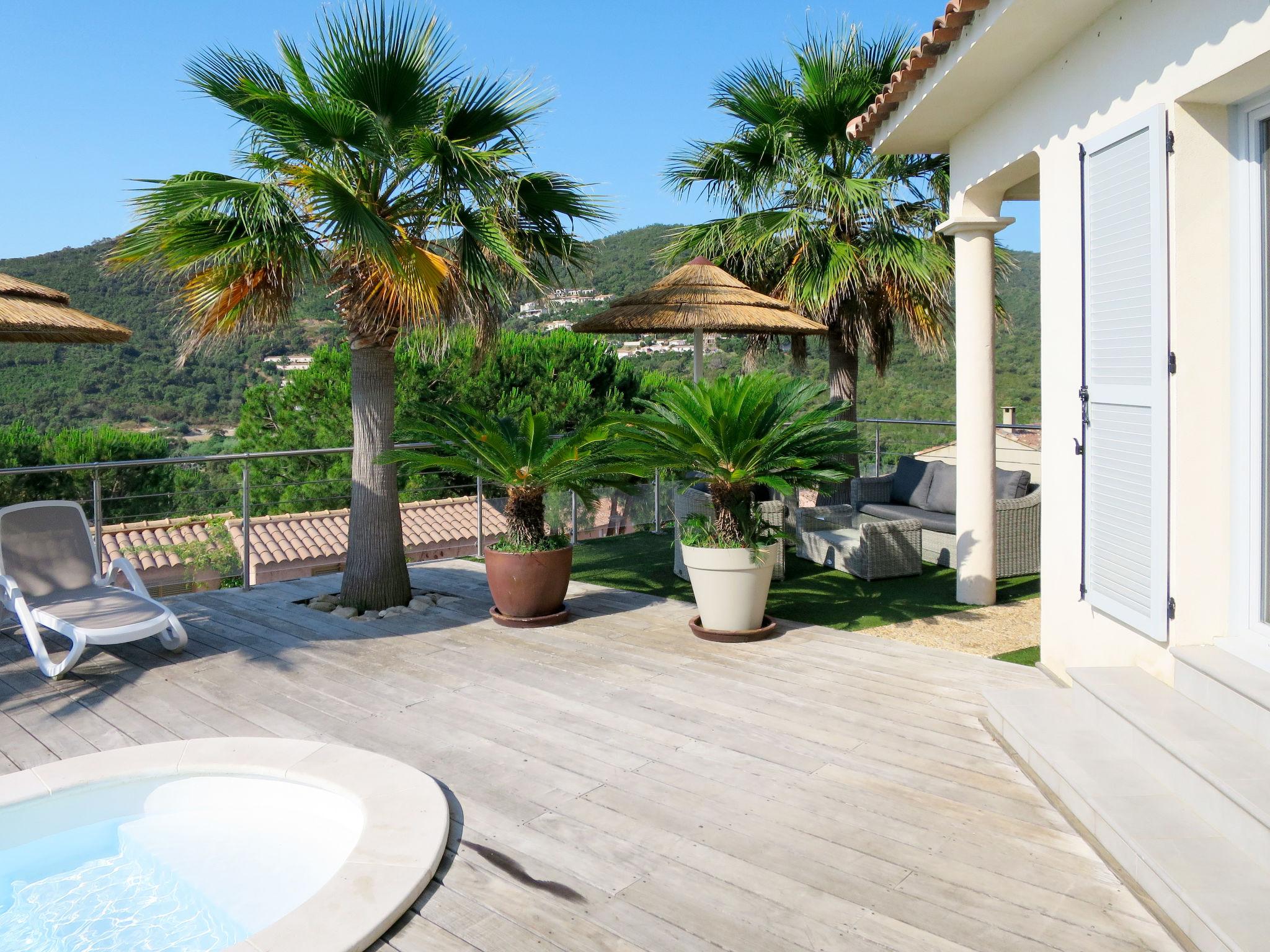 Foto 30 - Casa con 4 camere da letto a Conca con piscina privata e vista mare