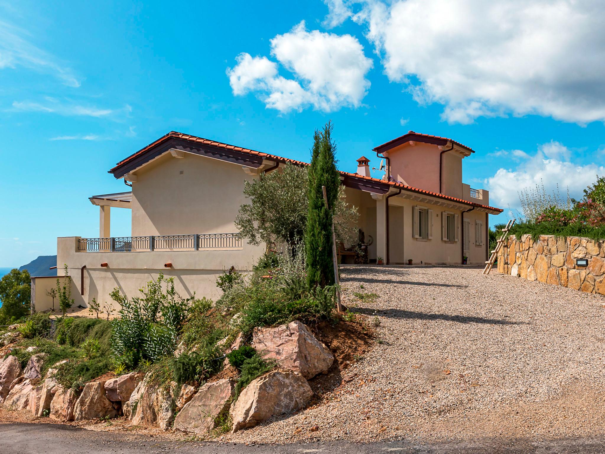 Foto 13 - Appartamento a Capoliveri con piscina e vista mare