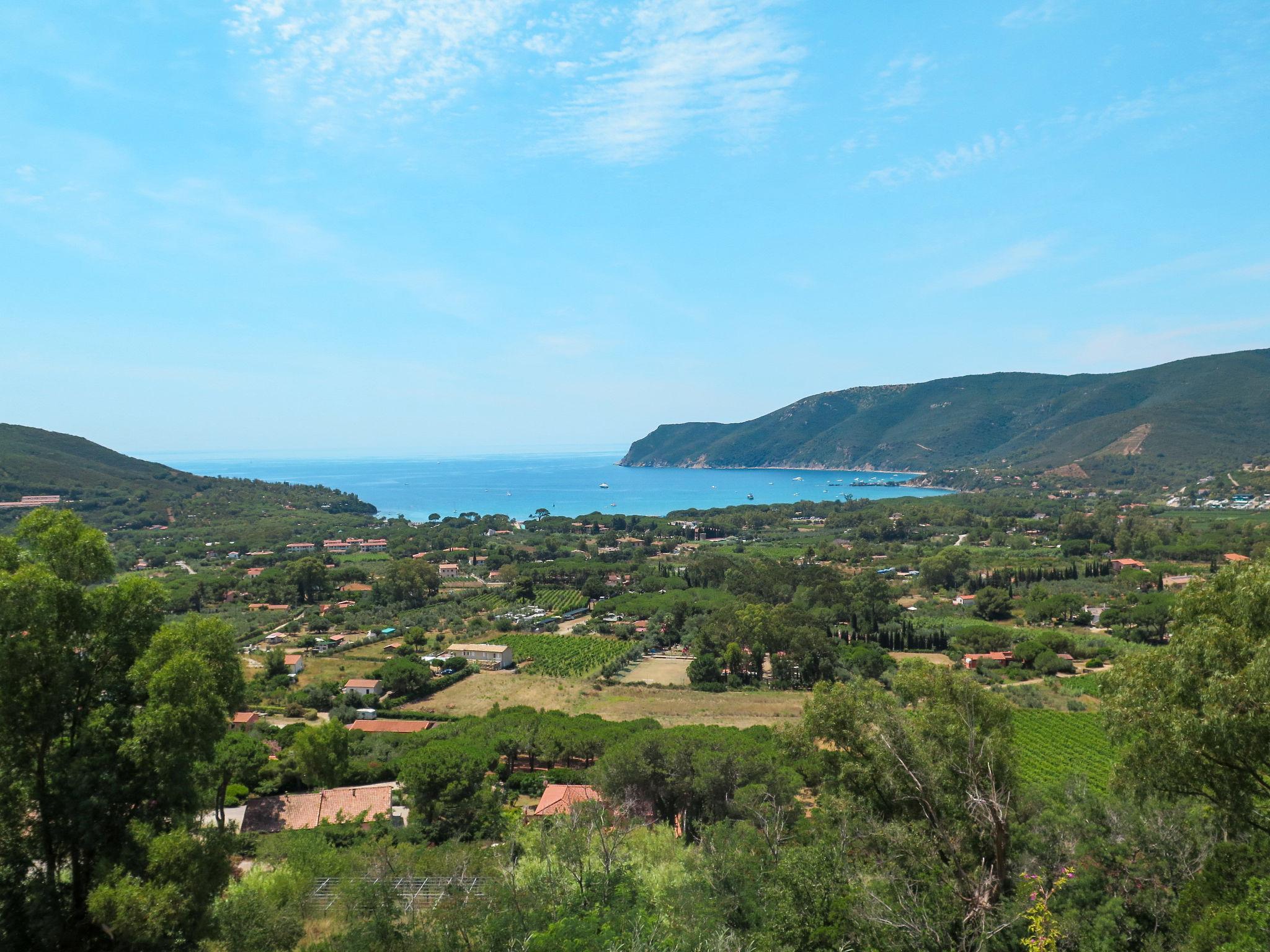 Foto 15 - Apartamento en Capoliveri con piscina y vistas al mar