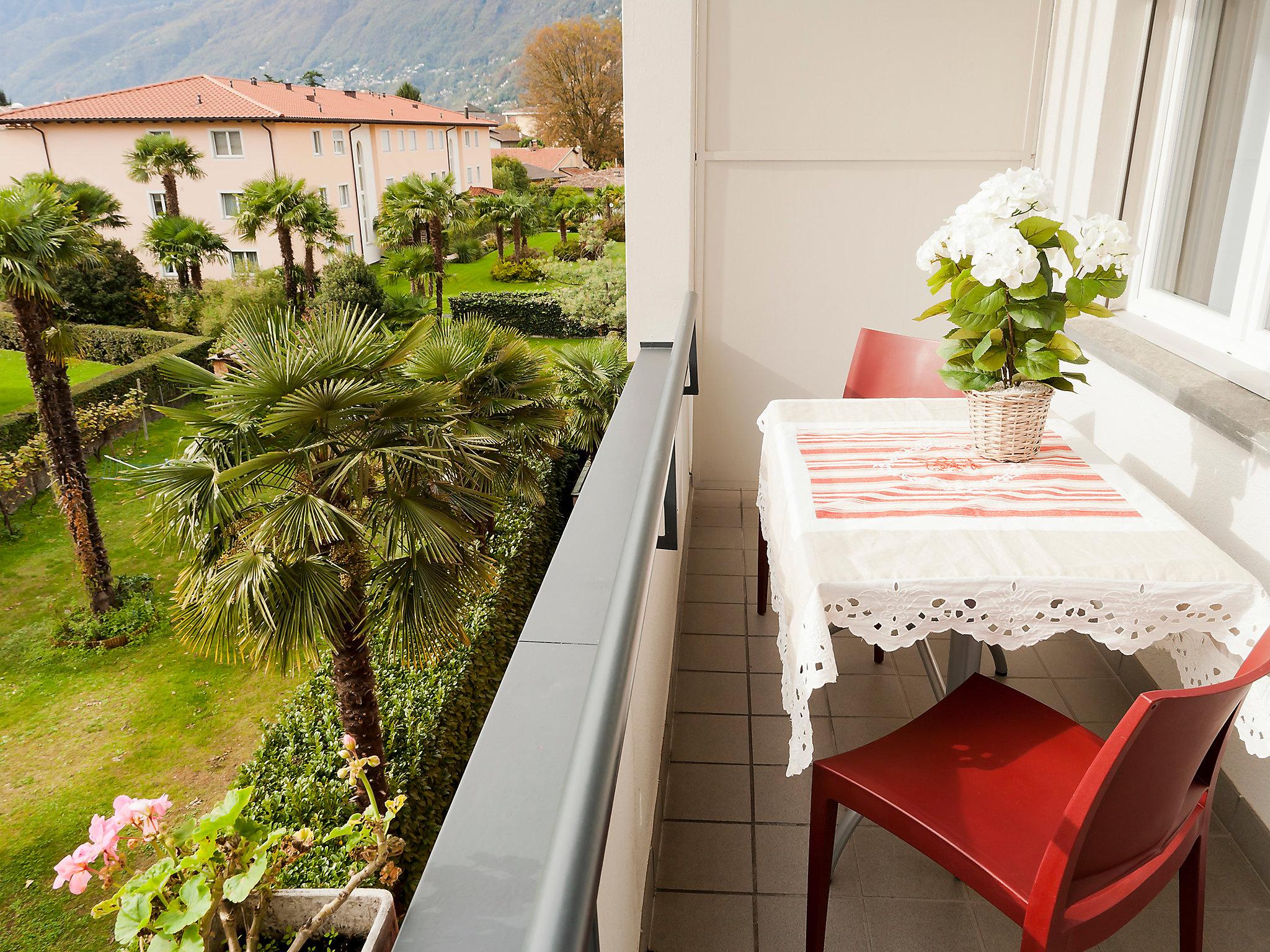 Foto 1 - Appartamento con 1 camera da letto a Ascona con vista sulle montagne